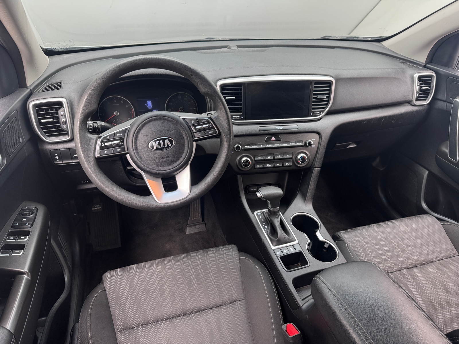 Thumbnail: 2022 Kia Sportage - 3