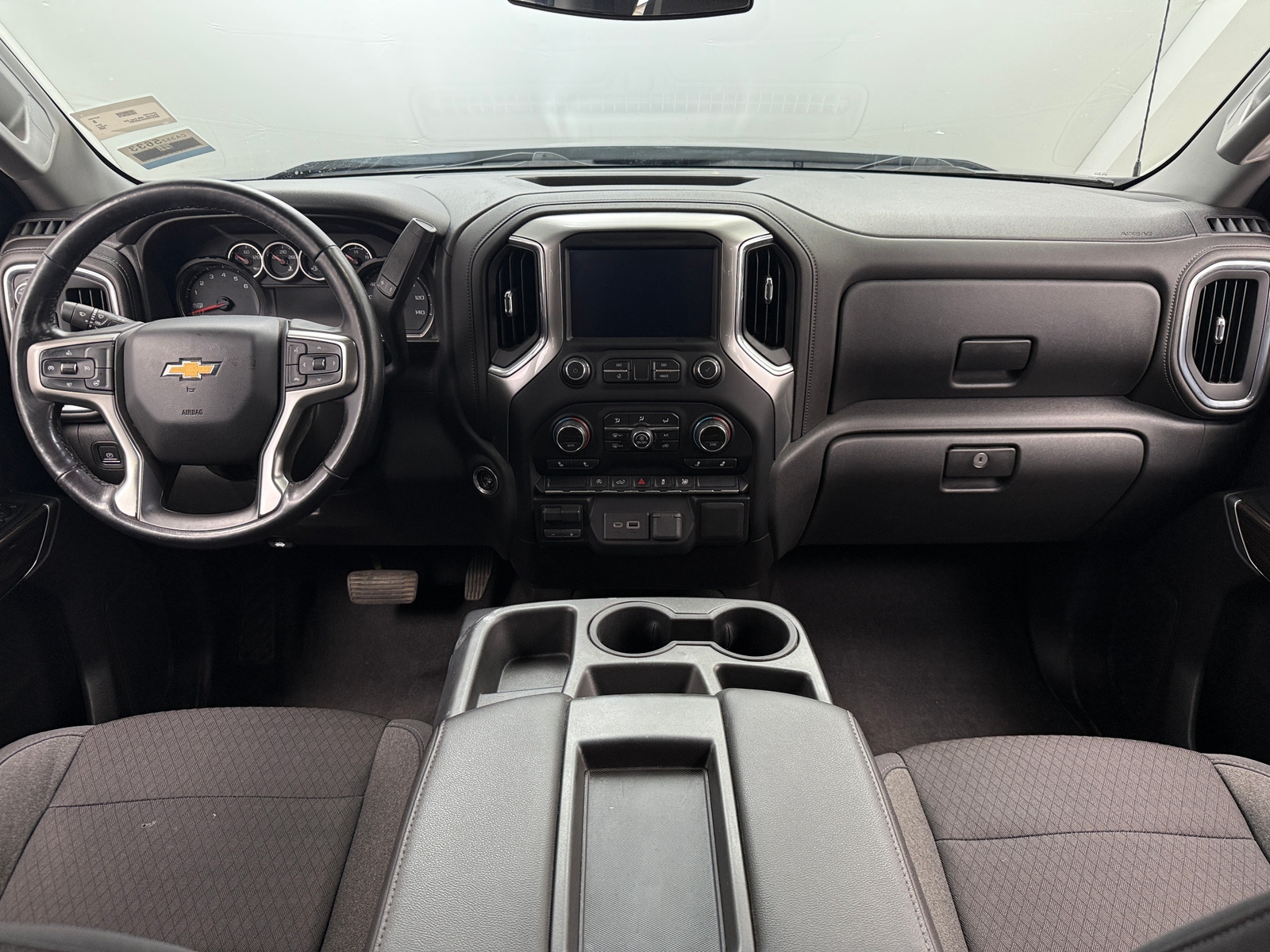 Thumbnail: 2020 Chevrolet Silverado 1500 - 3
