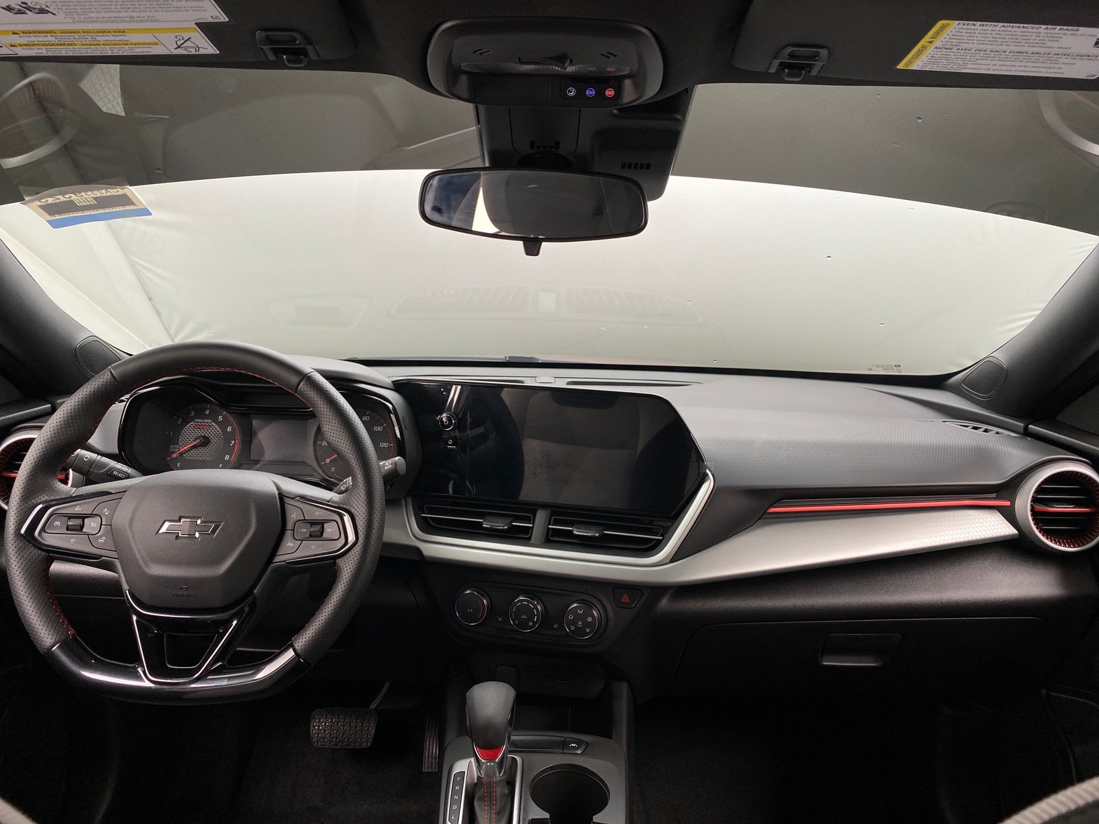 Thumbnail: 2025 Chevrolet Trax - 3