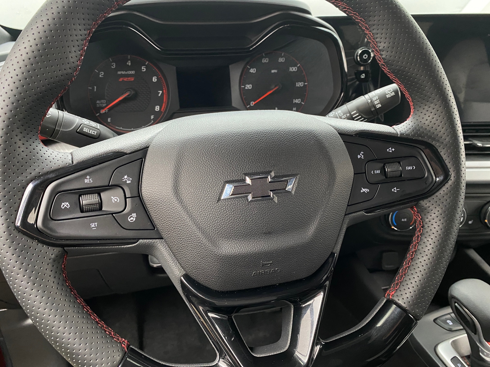 Thumbnail: 2025 Chevrolet Trax - 5