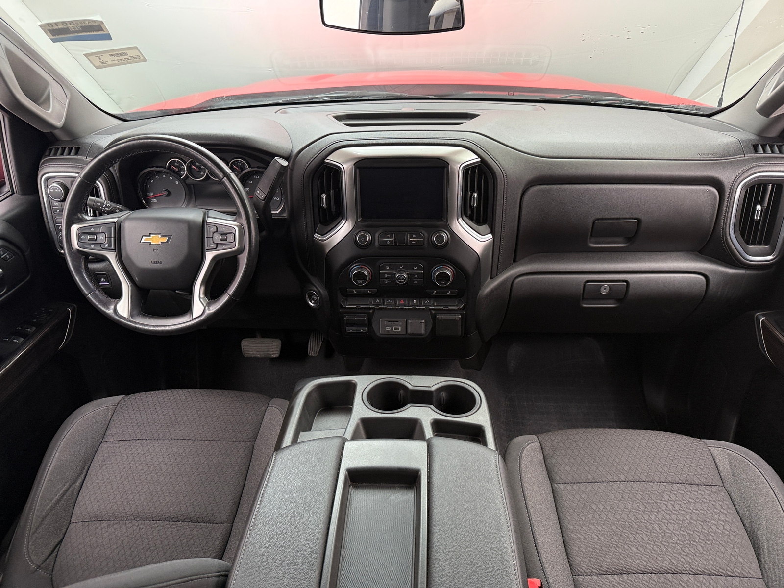 Thumbnail: 2020 Chevrolet Silverado 1500 - 3