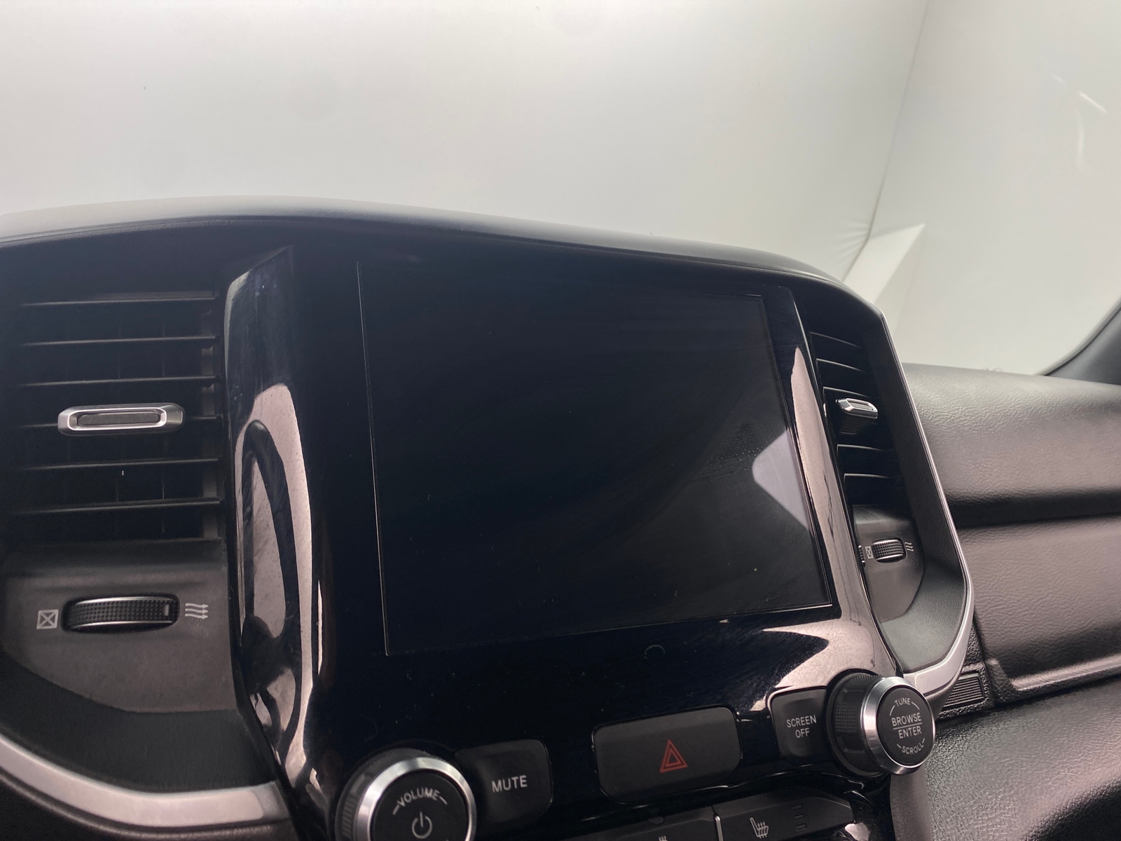 Thumbnail: 2020 RAM 1500 - 4