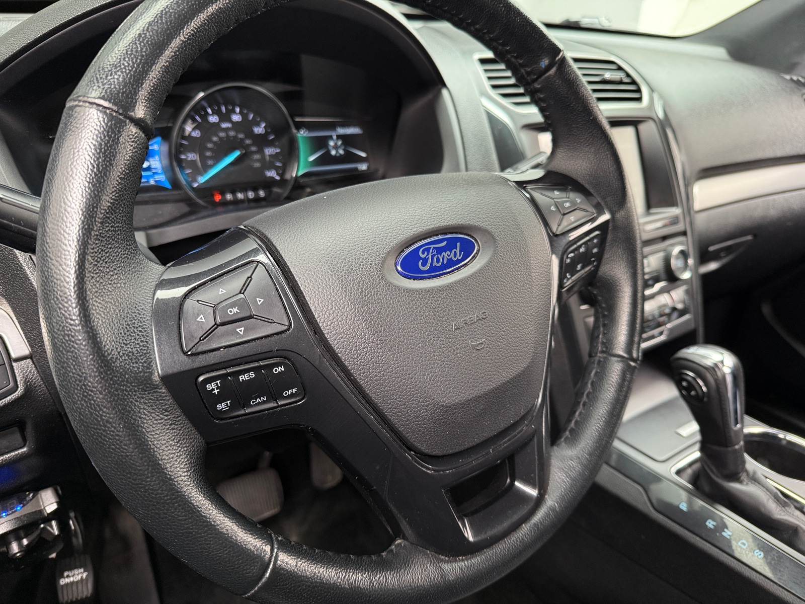 Thumbnail: 2018 Ford Explorer - 4