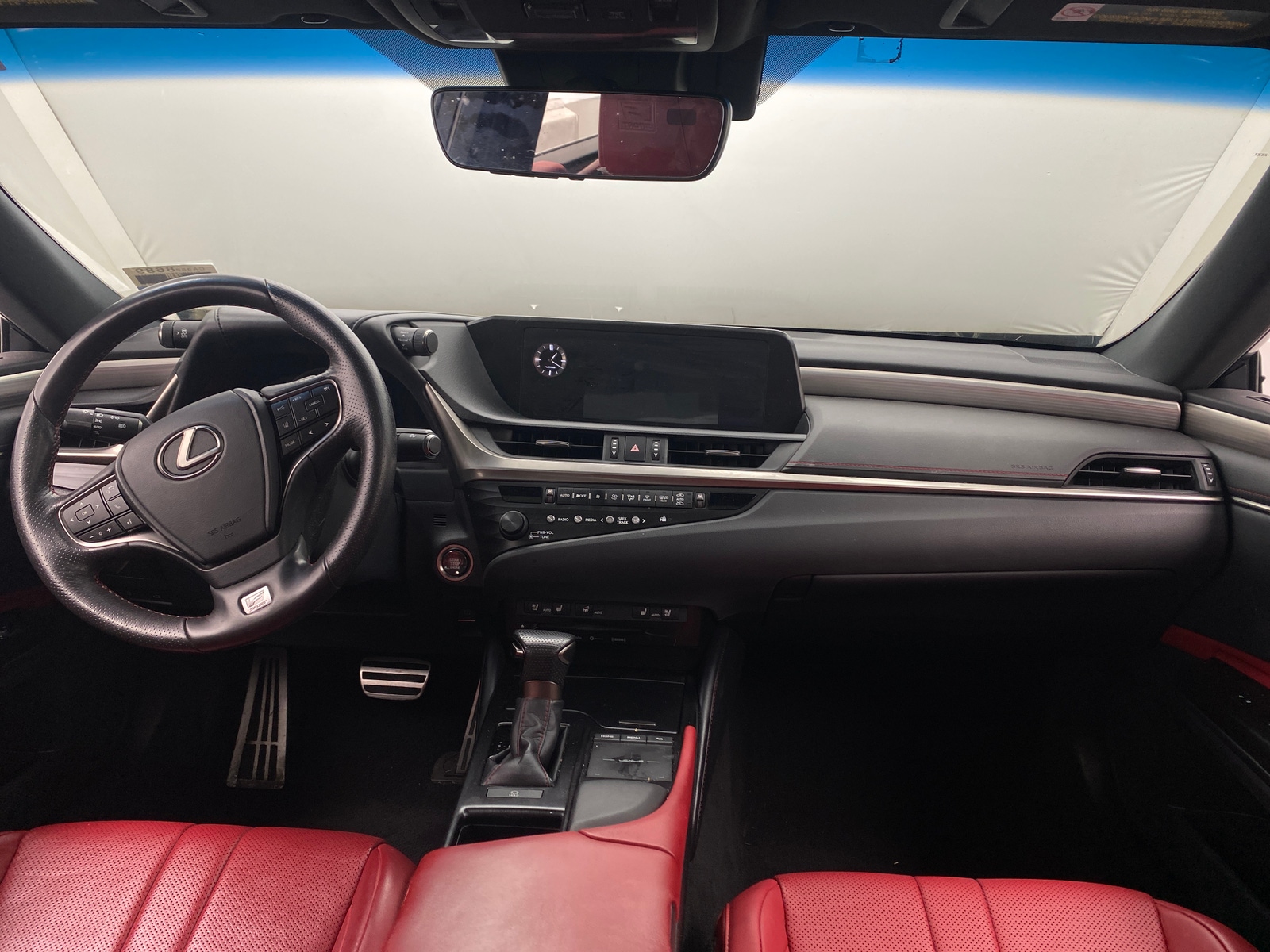Thumbnail: 2019 Lexus ES - 3