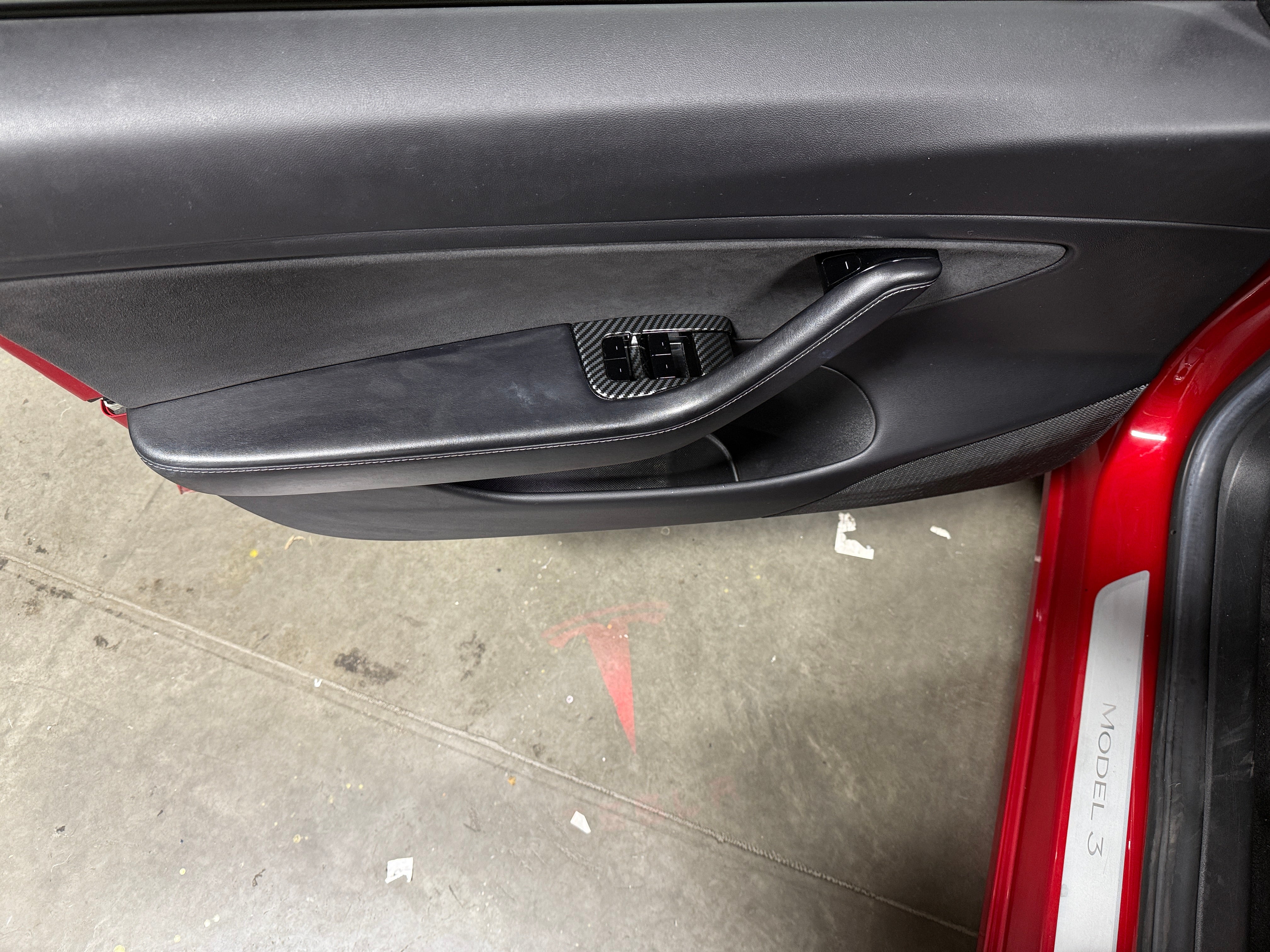 Used 2018 Tesla Model 3 Long Range with VIN 5YJ3E1EA0JF007183 for sale in Oak Creek, WI