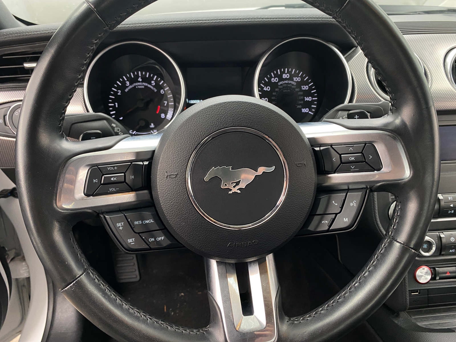 Thumbnail: 2019 Ford Mustang - 4