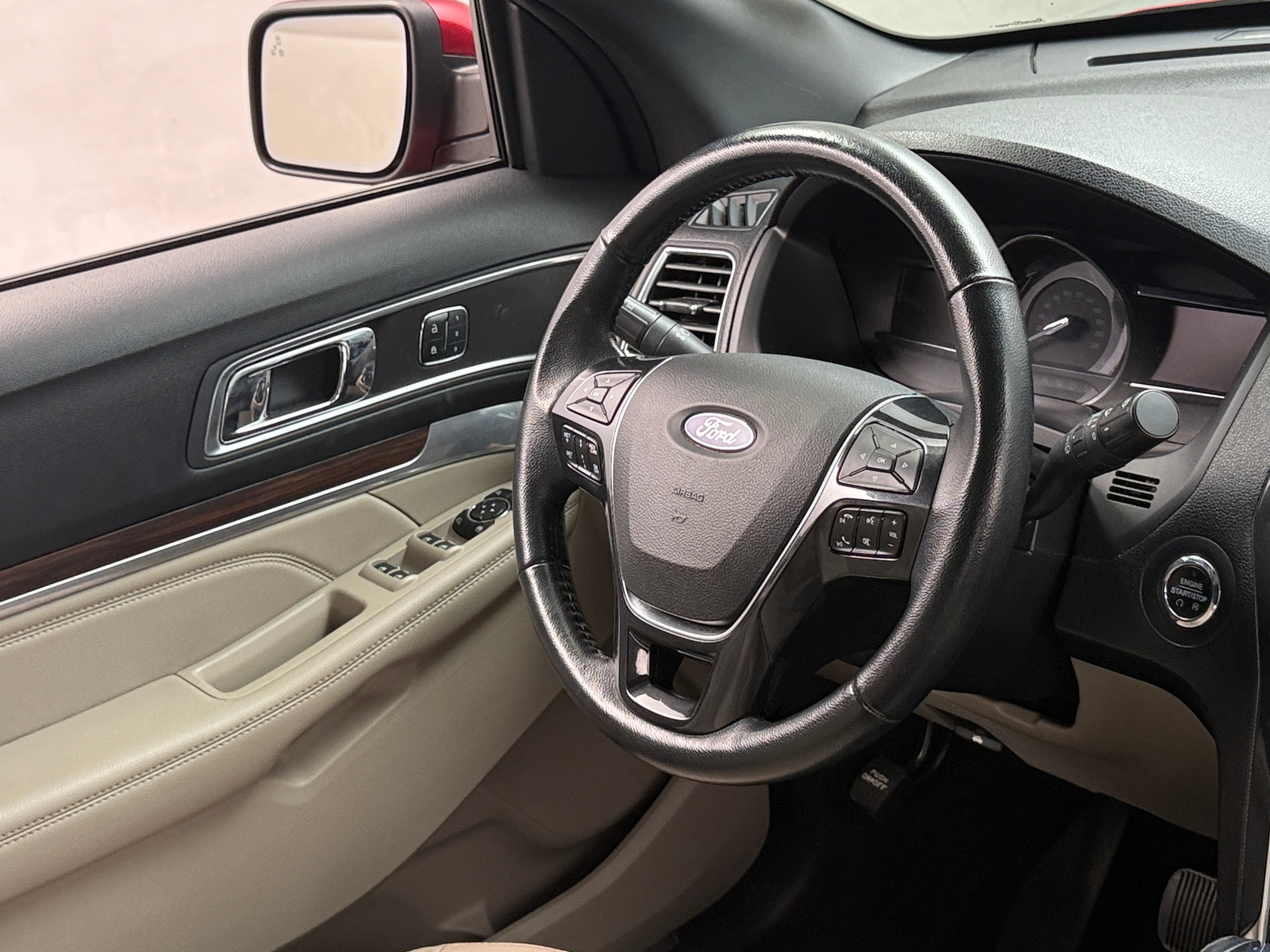 Thumbnail: 2018 Ford Explorer - 4