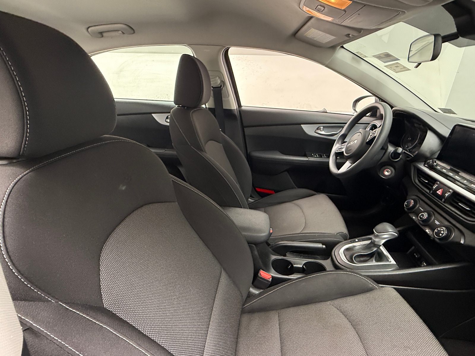 Thumbnail: 2023 Kia Forte - 2