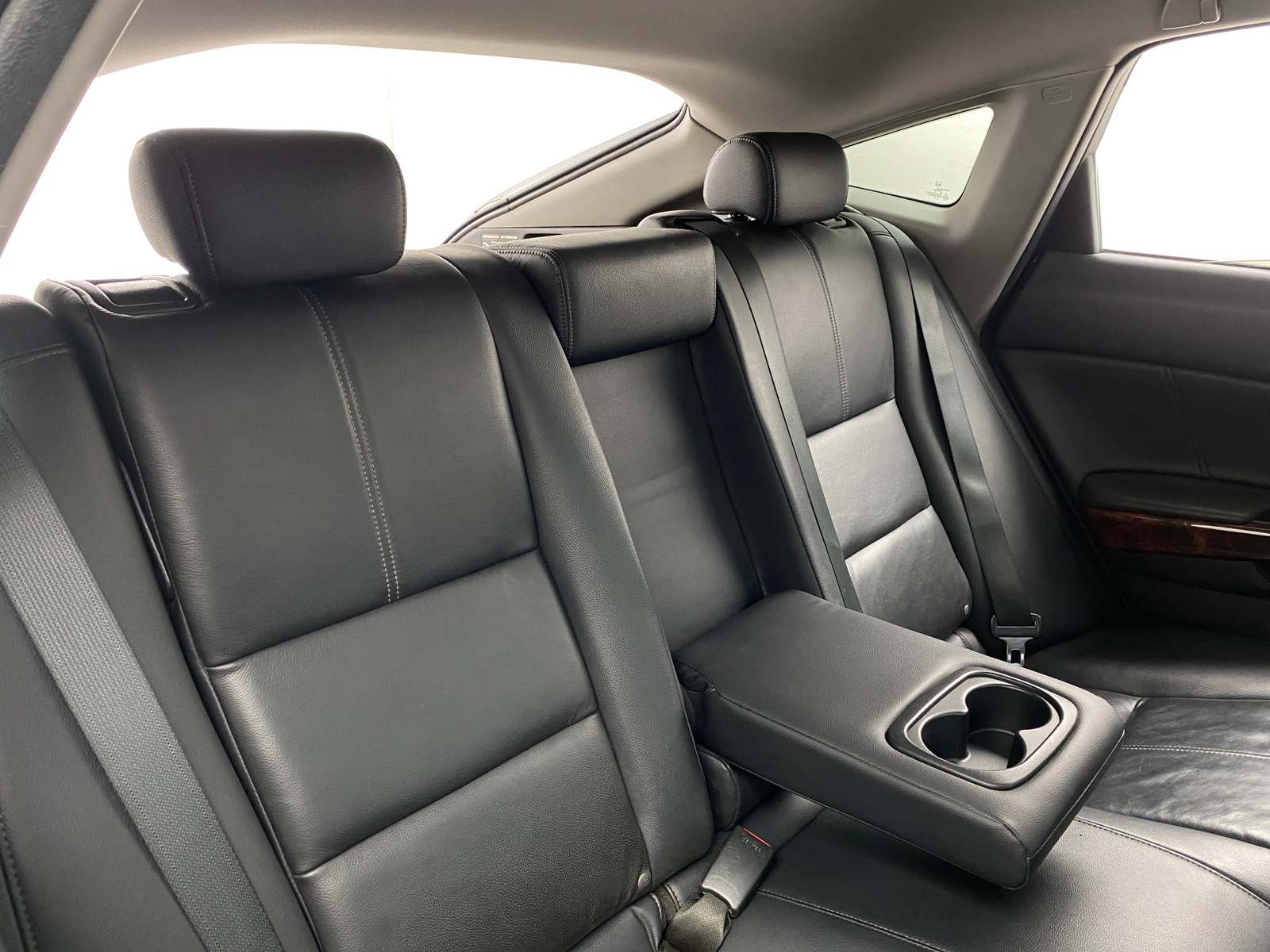 Thumbnail: 2010 Honda Accord Crosstour - 5