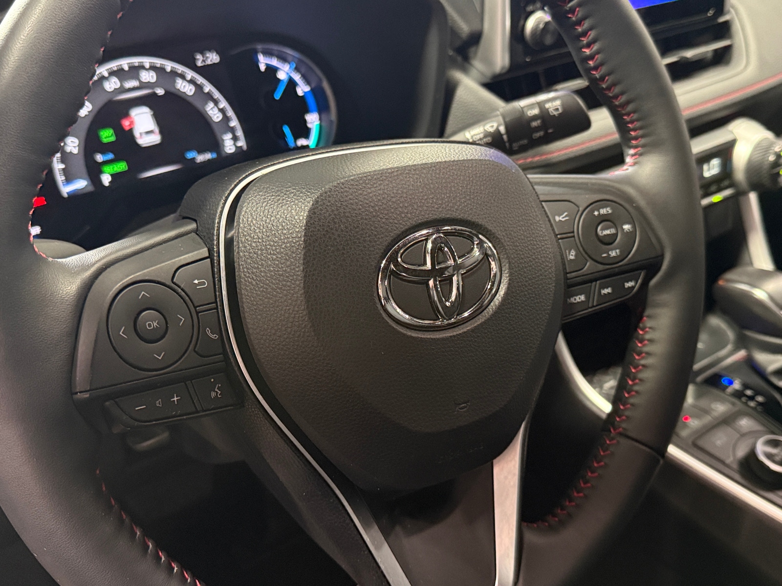 Thumbnail: 2025 Toyota RAV4 - 5