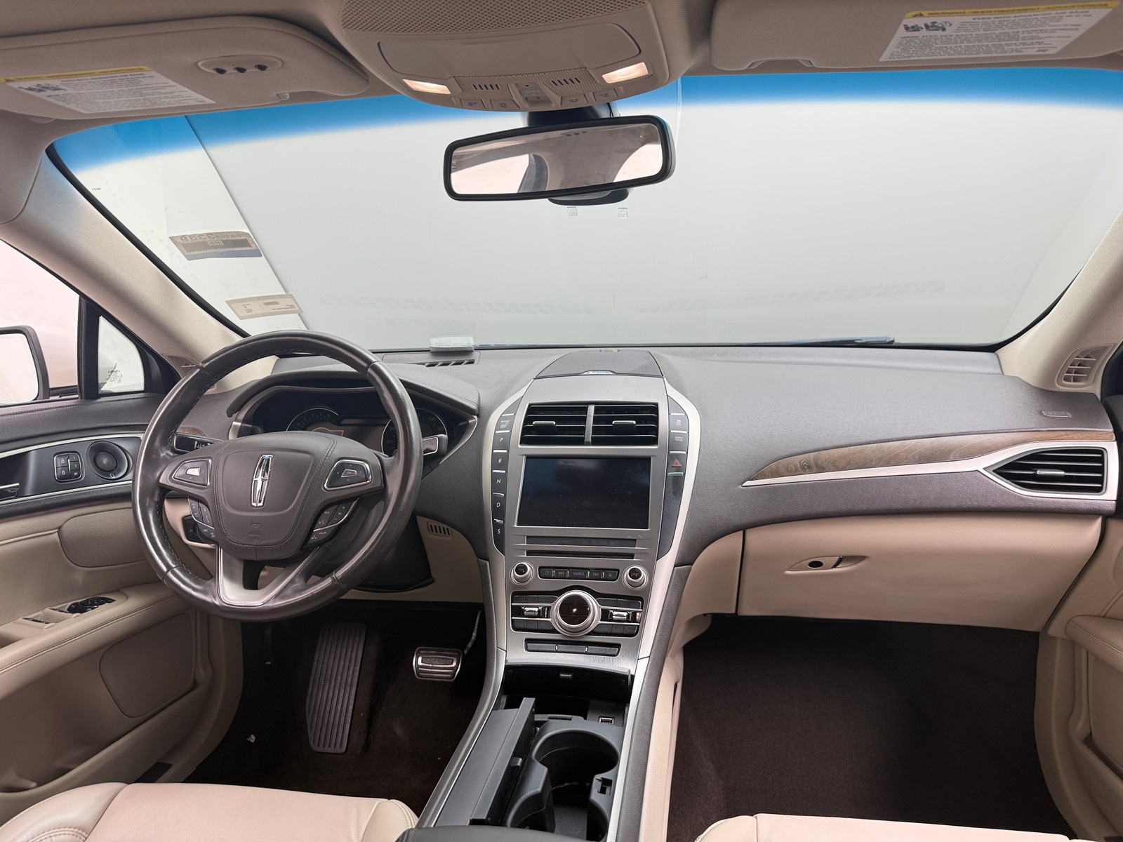 Thumbnail: 2019 Lincoln MKZ - 2