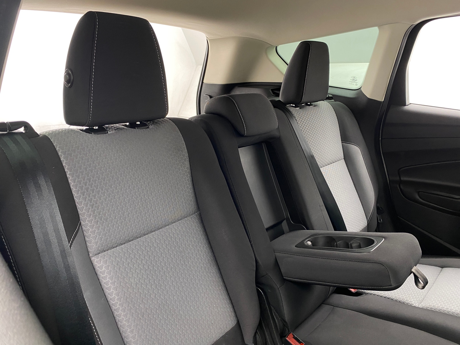 Thumbnail: 2017 Ford Escape - 6