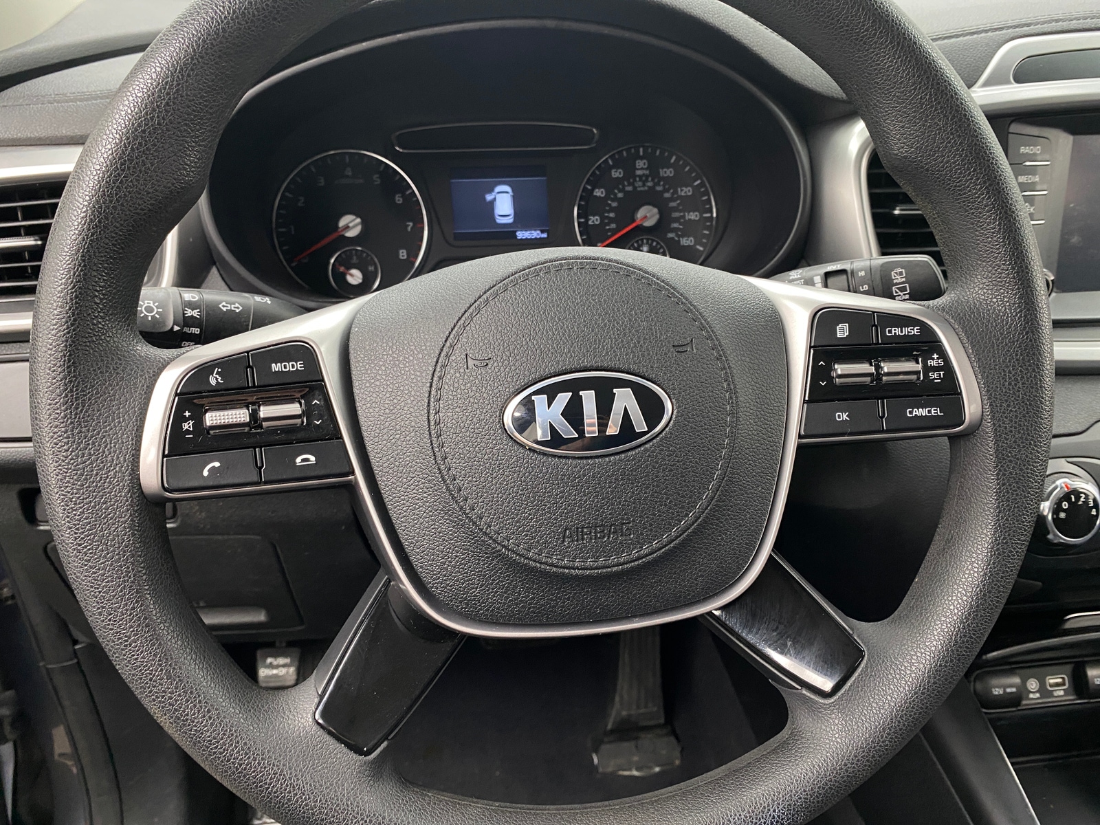 Thumbnail: 2020 Kia Sorento - 5