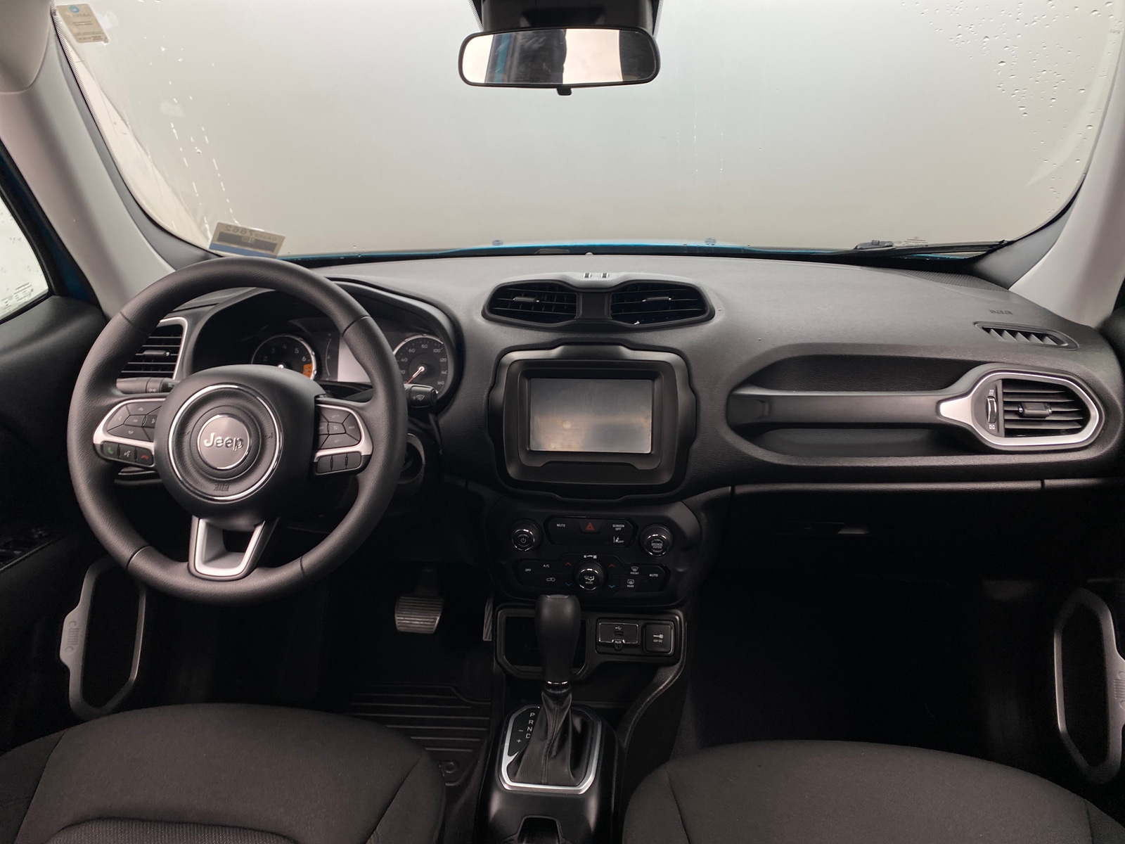 Thumbnail: 2021 Jeep Renegade - 3