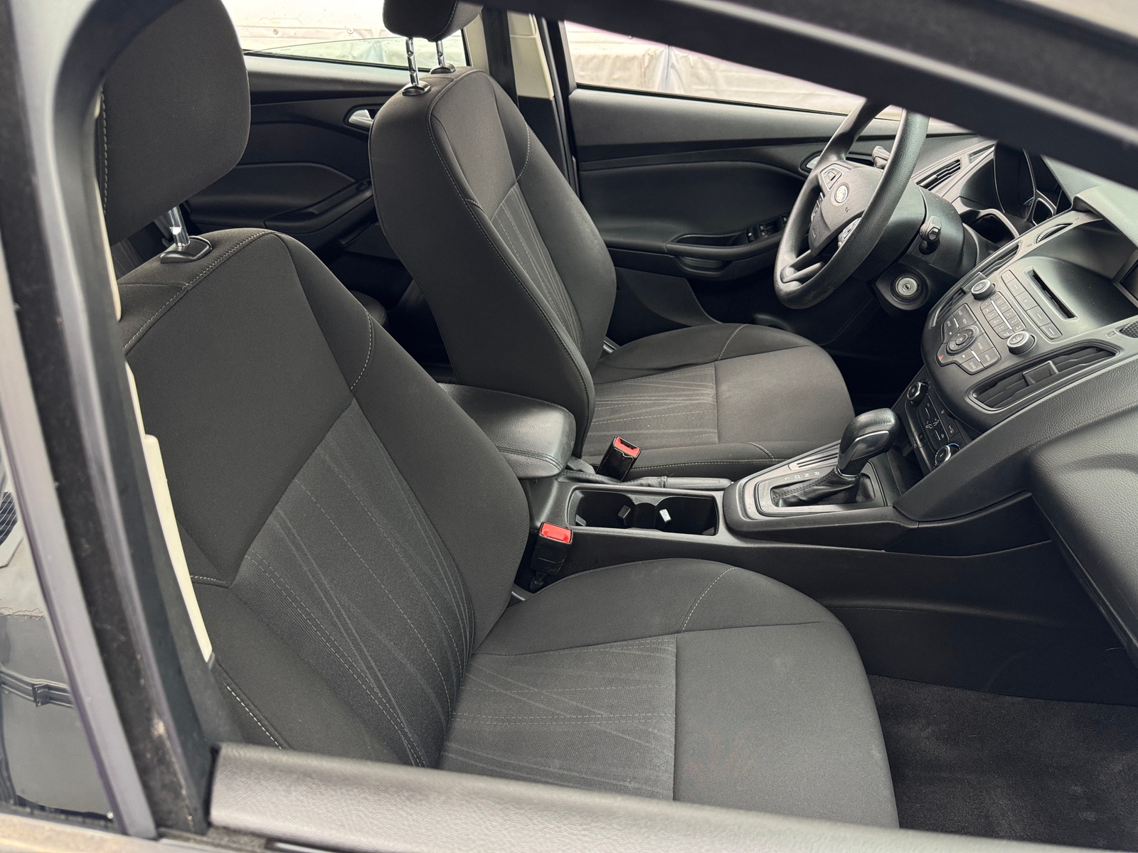 Thumbnail: 2017 Ford Focus - 2