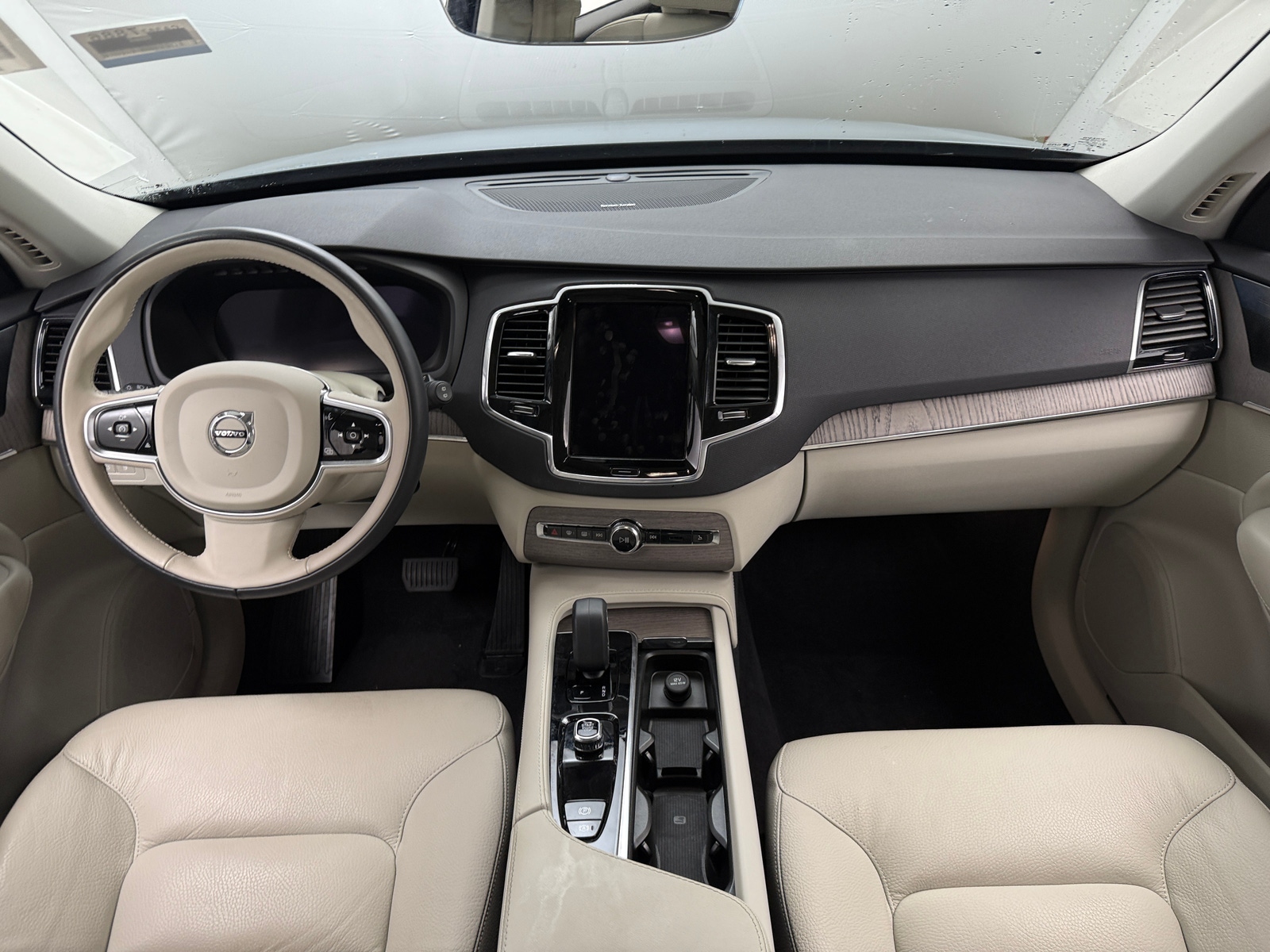 Thumbnail: 2023 Volvo XC90 - 2