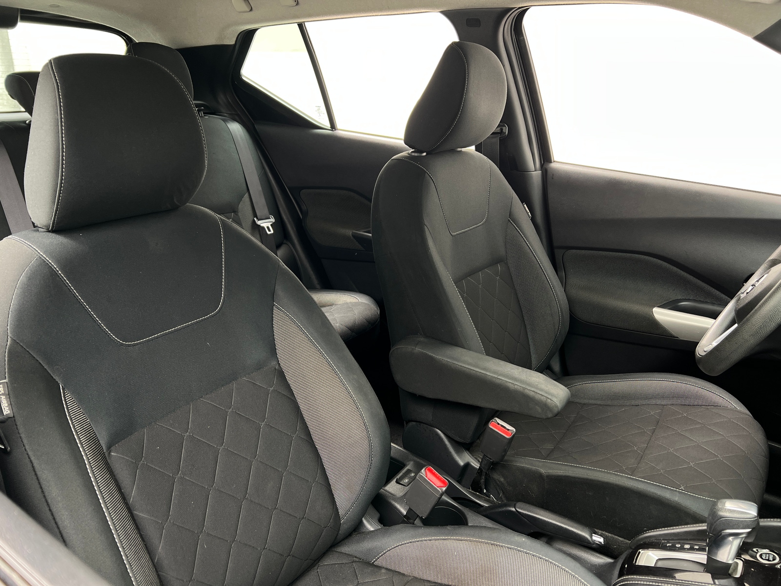 Thumbnail: 2019 Nissan Kicks - 2