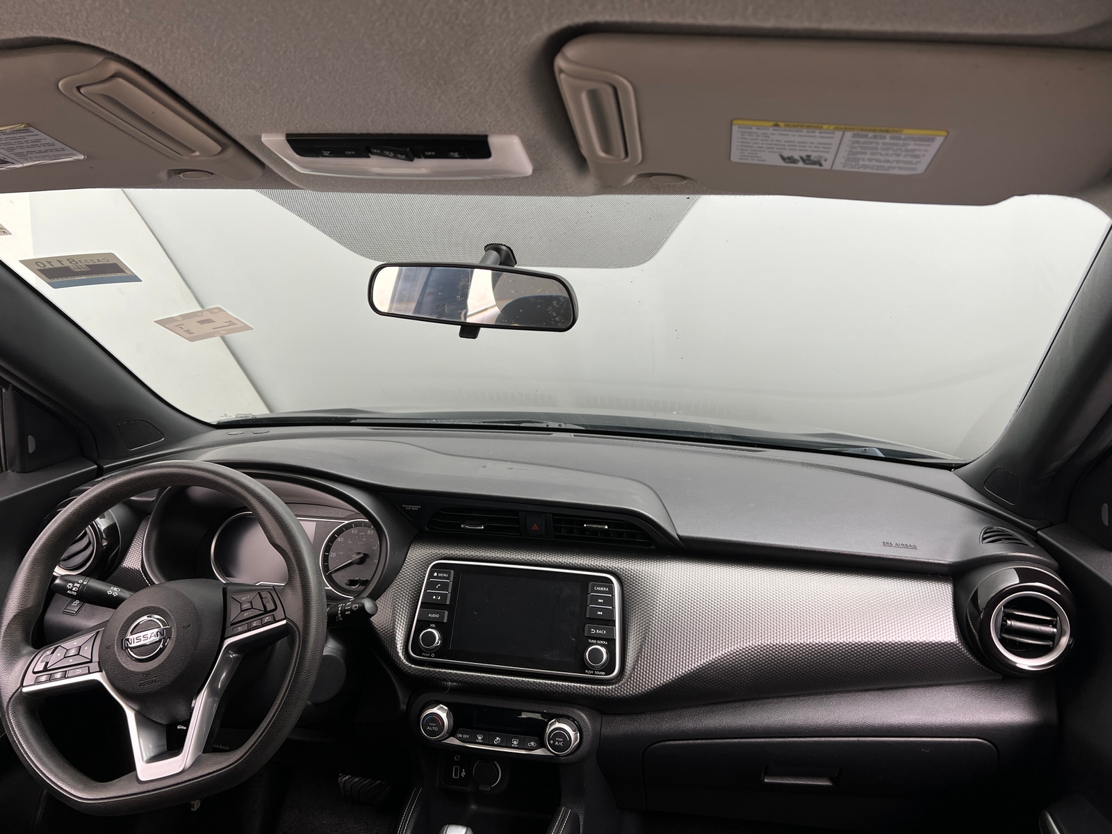Thumbnail: 2019 Nissan Kicks - 3