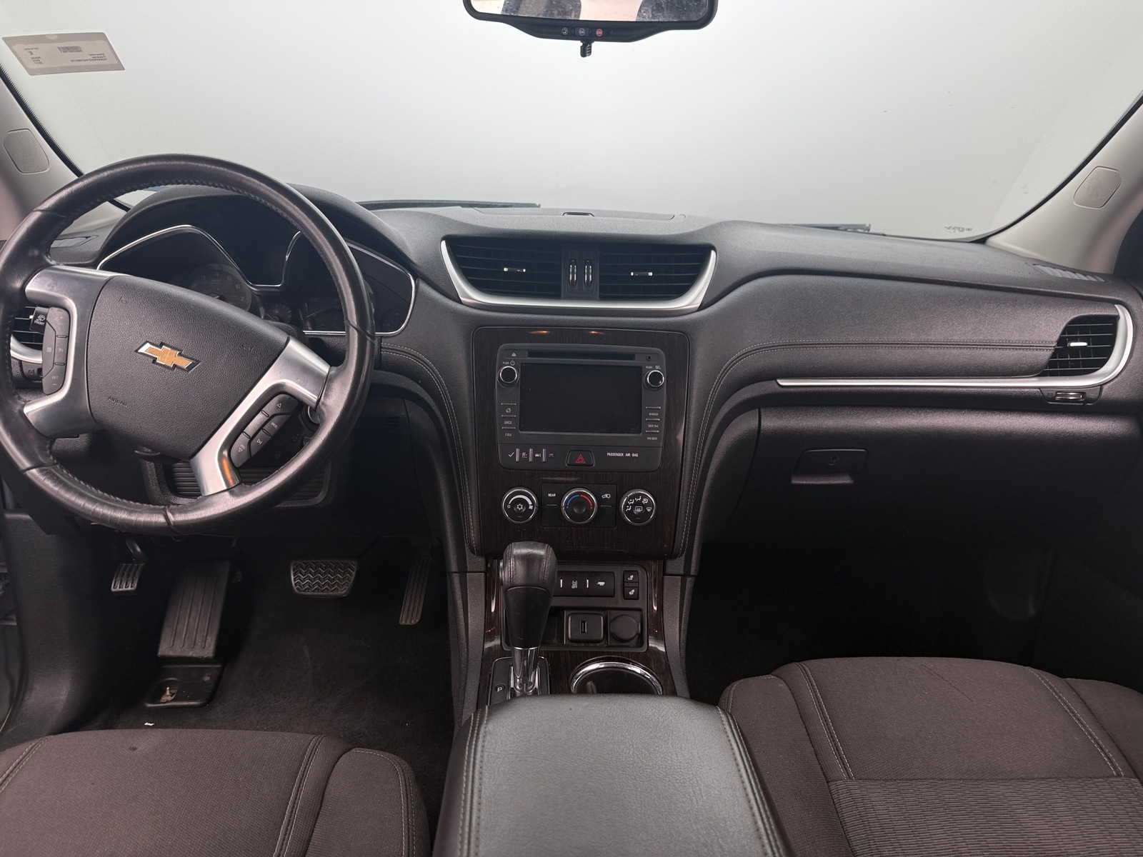 Thumbnail: 2017 Chevrolet Traverse - 3