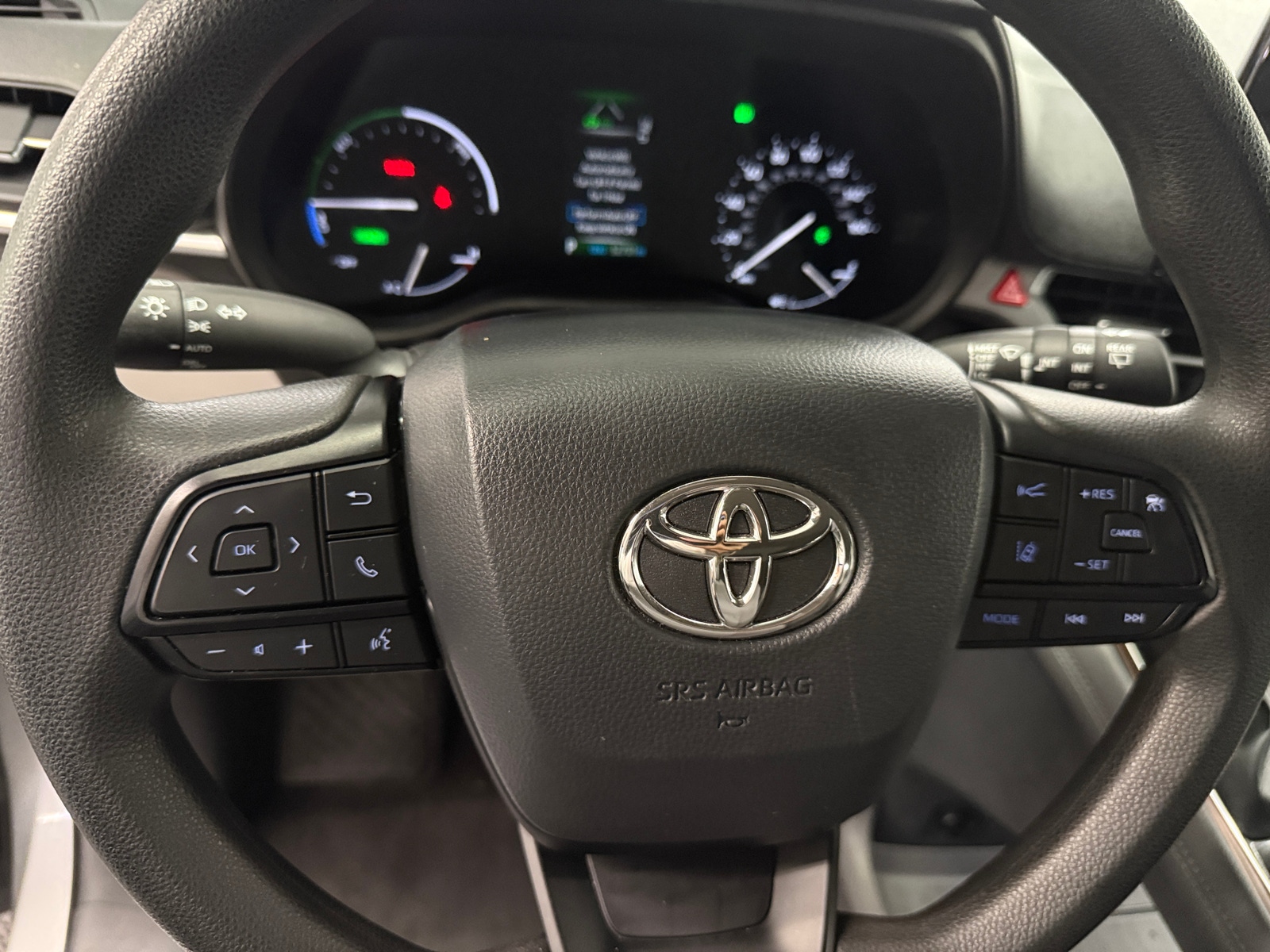 Thumbnail: 2022 Toyota Sienna - 5