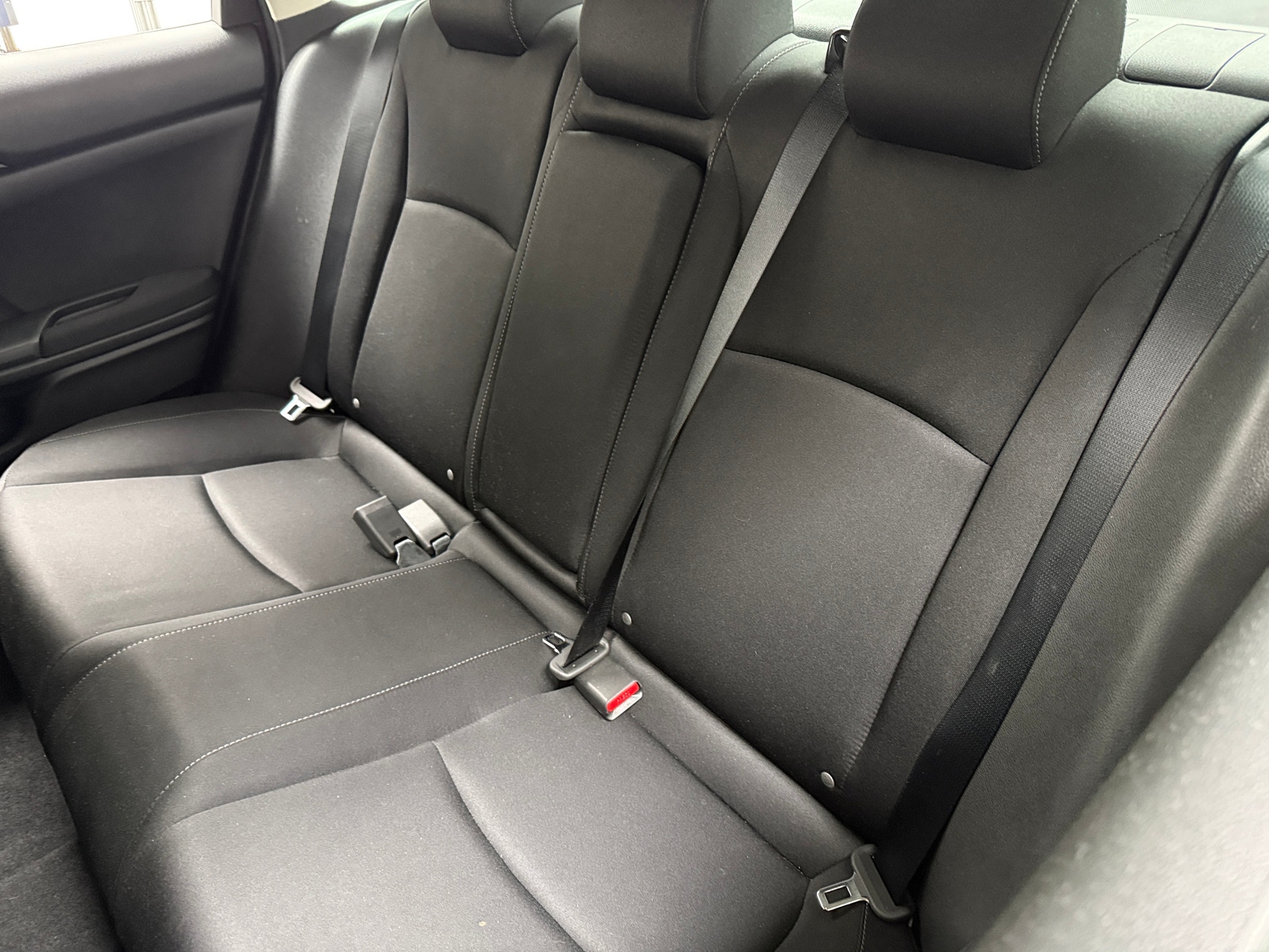 Thumbnail: 2016 Honda Civic - 6