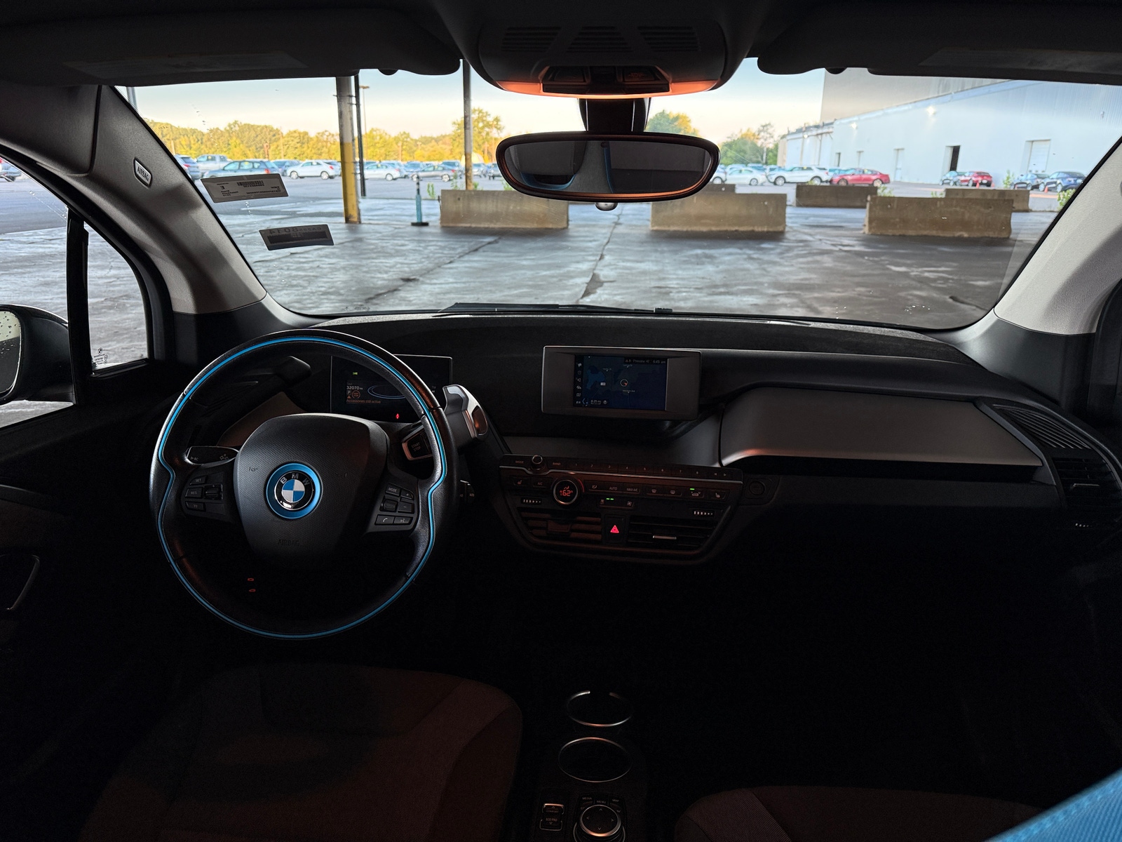 Thumbnail: 2019 BMW i3 - 3