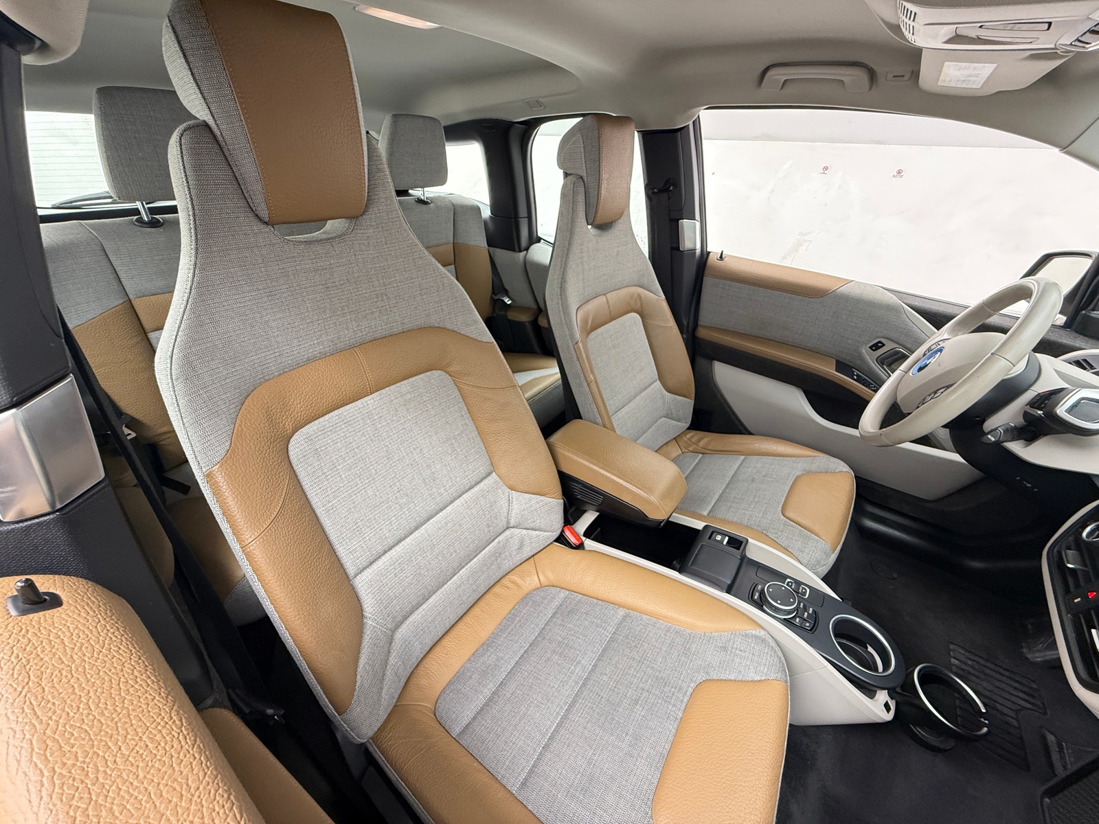 Thumbnail: 2015 BMW i3 - 2