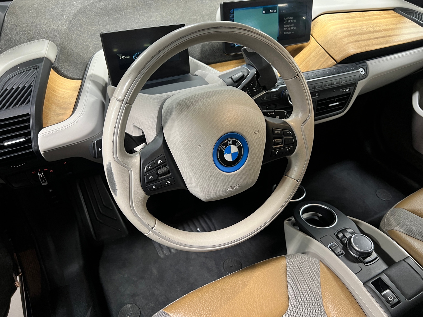 Thumbnail: 2015 BMW i3 - 5