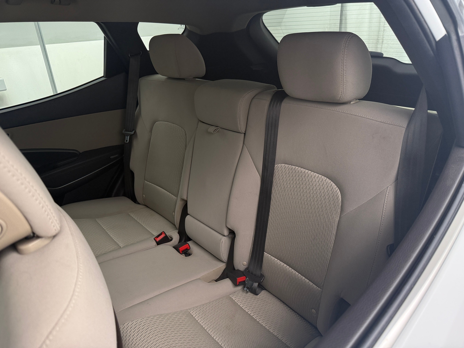 Thumbnail: 2017 Hyundai Santa Fe - 6
