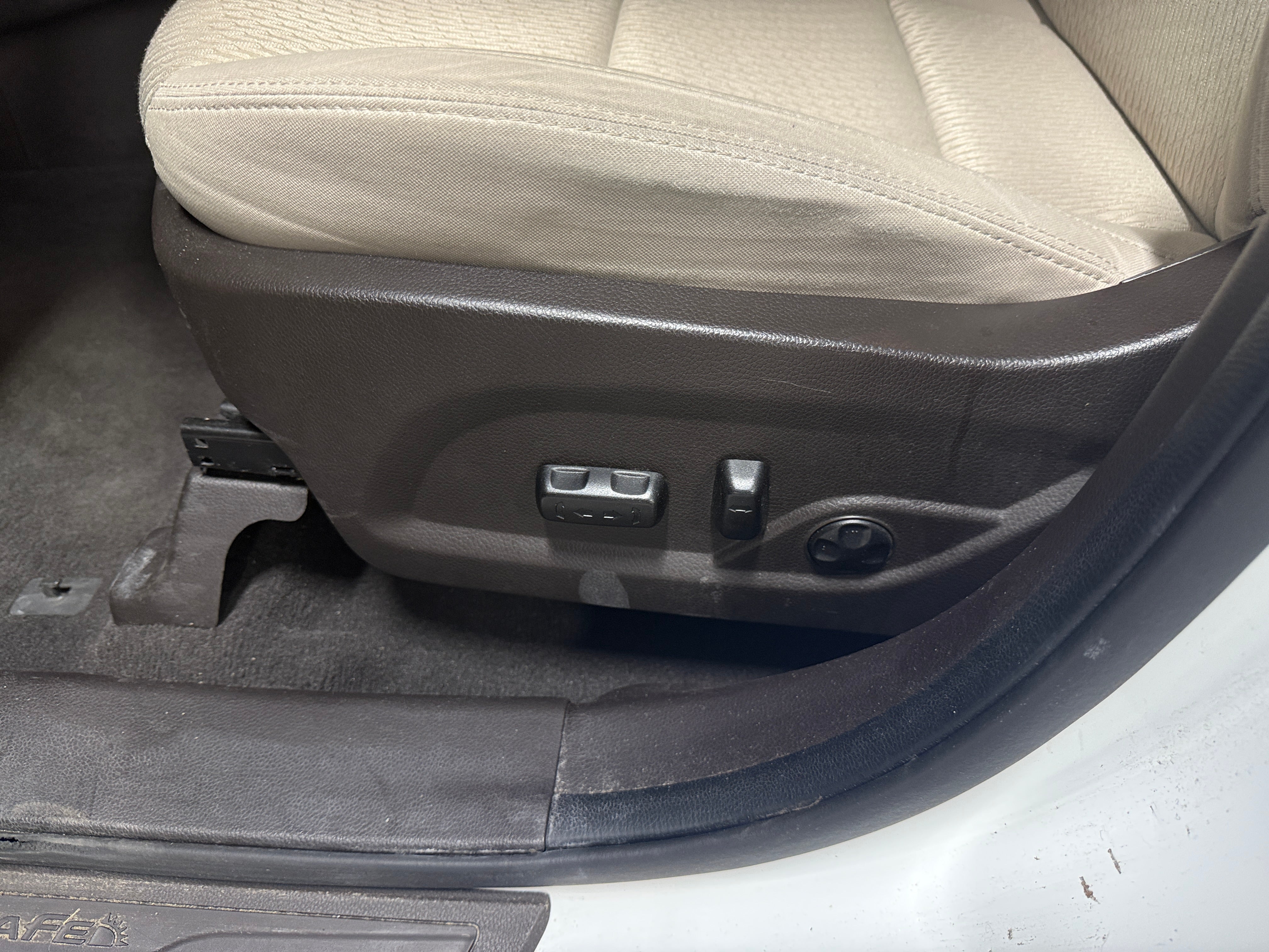 Used 2017 Hyundai Santa Fe Sport with VIN 5NMZU3LB7HH048181 for sale in Oak Creek, WI