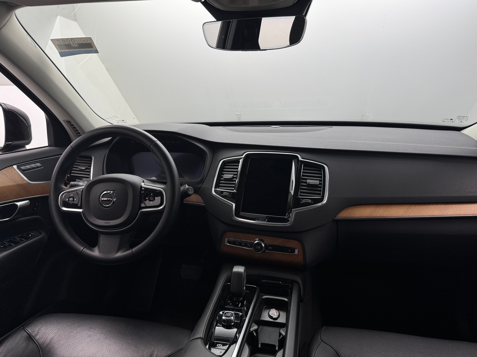 Thumbnail: 2023 Volvo XC90 - 2