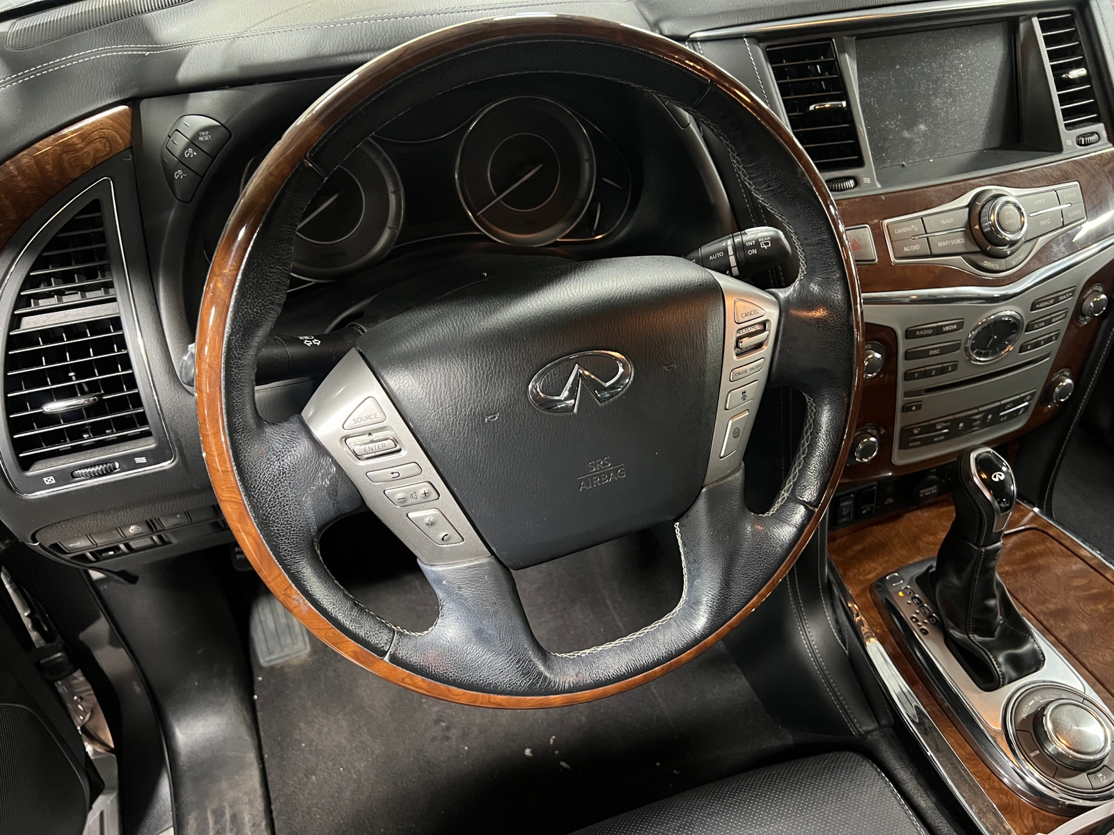 Thumbnail: 2018 INFINITI QX80 - 4