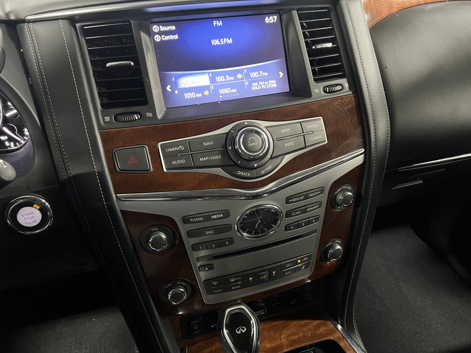 Thumbnail: 2018 INFINITI QX80 - 3