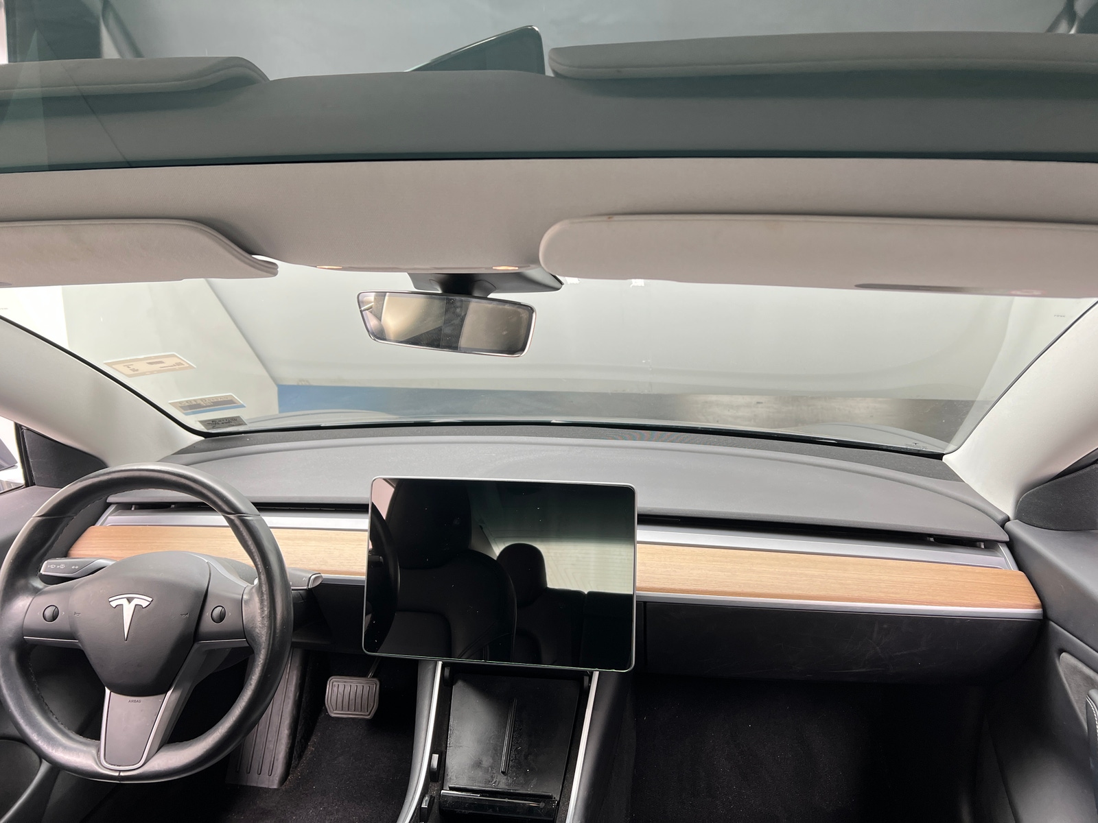 Thumbnail: 2019 Tesla Model 3 - 2