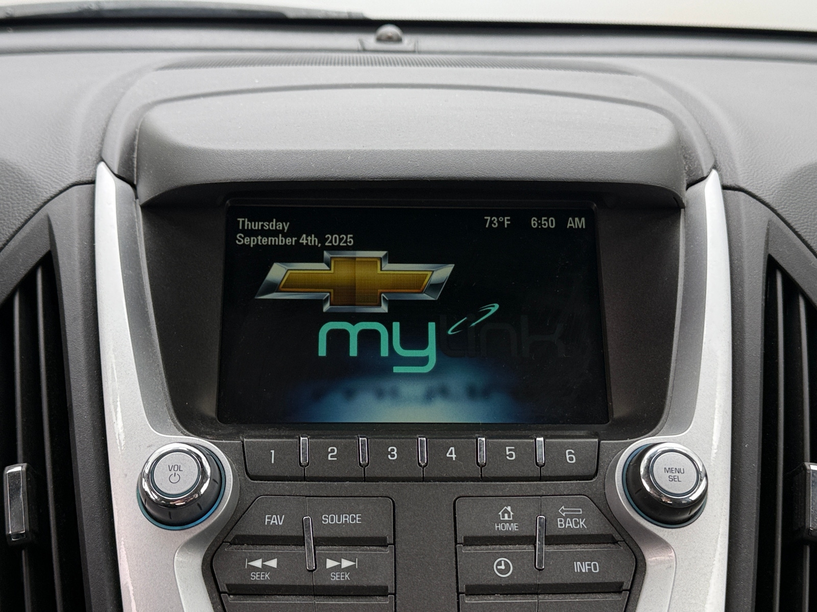Thumbnail: 2013 Chevrolet Equinox - 4