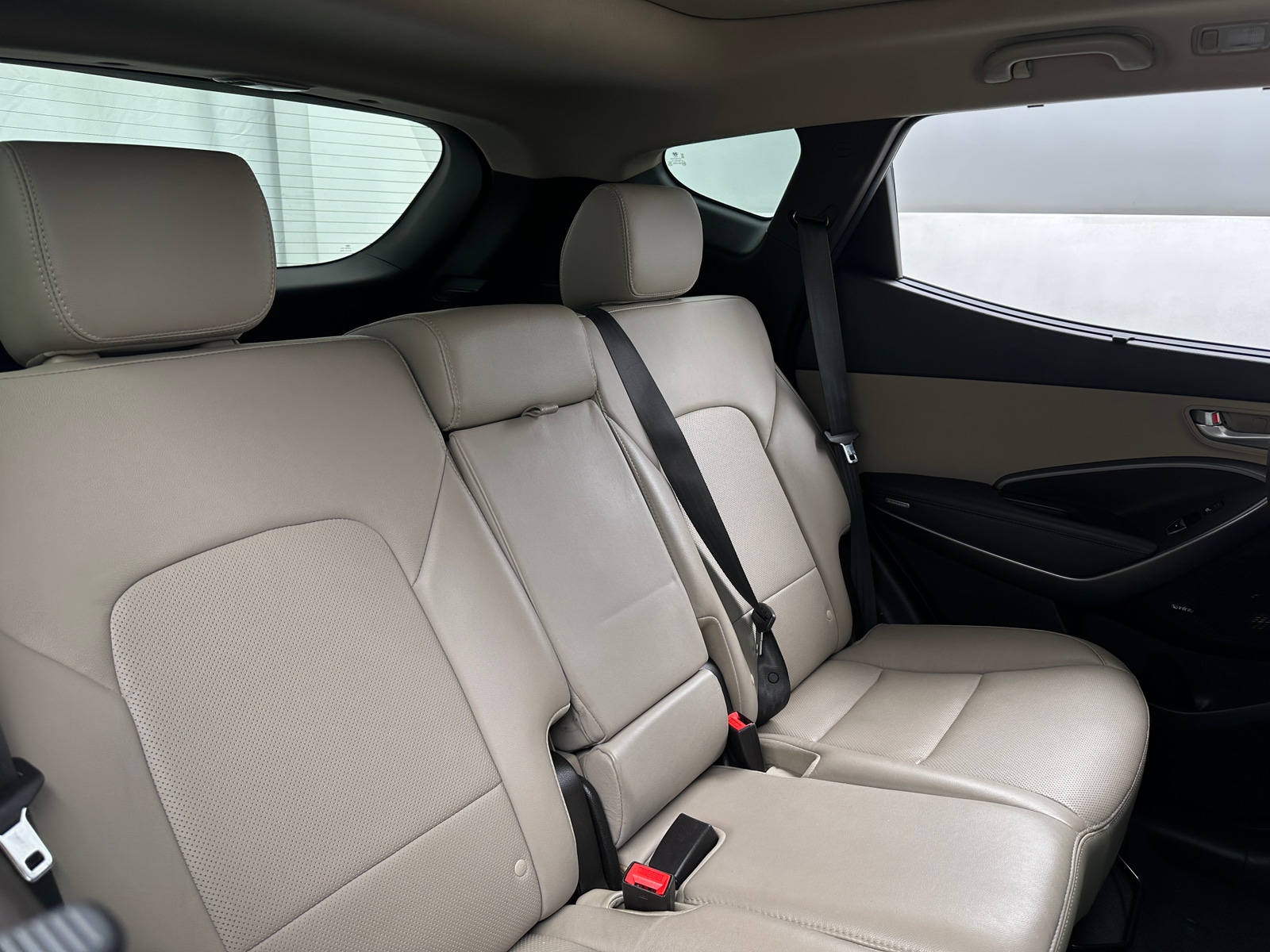 Thumbnail: 2018 Hyundai Santa Fe - 5