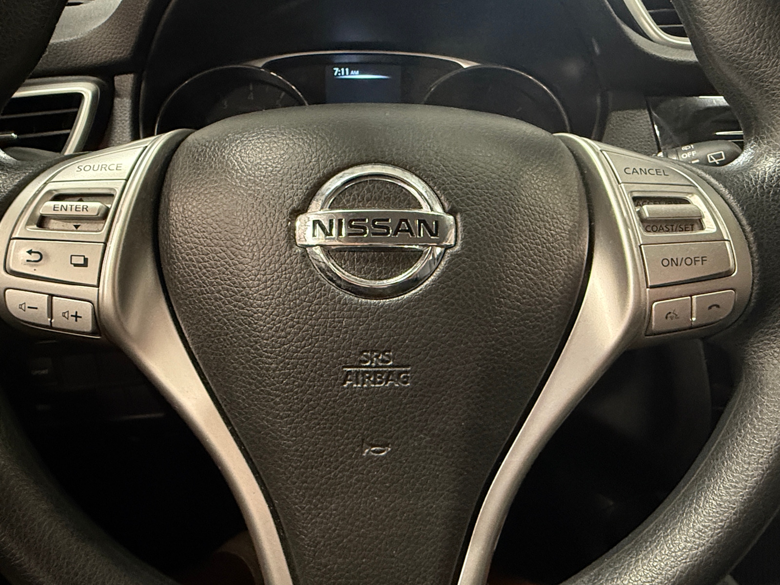 Thumbnail: 2016 Nissan Rogue - 5