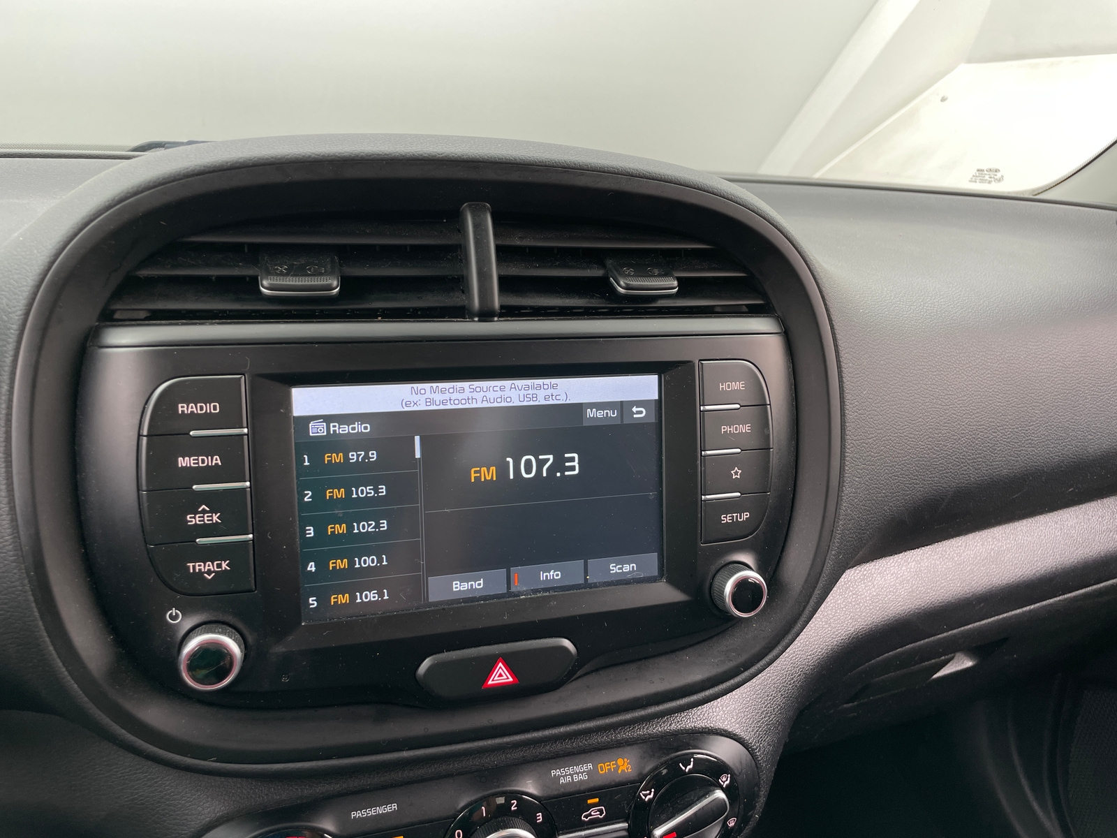 Thumbnail: 2020 Kia Soul - 4