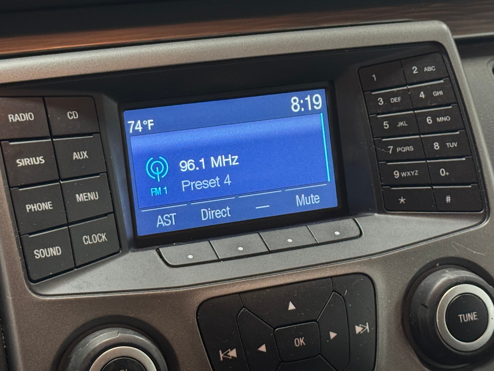 Thumbnail: 2019 Ford Flex - 4