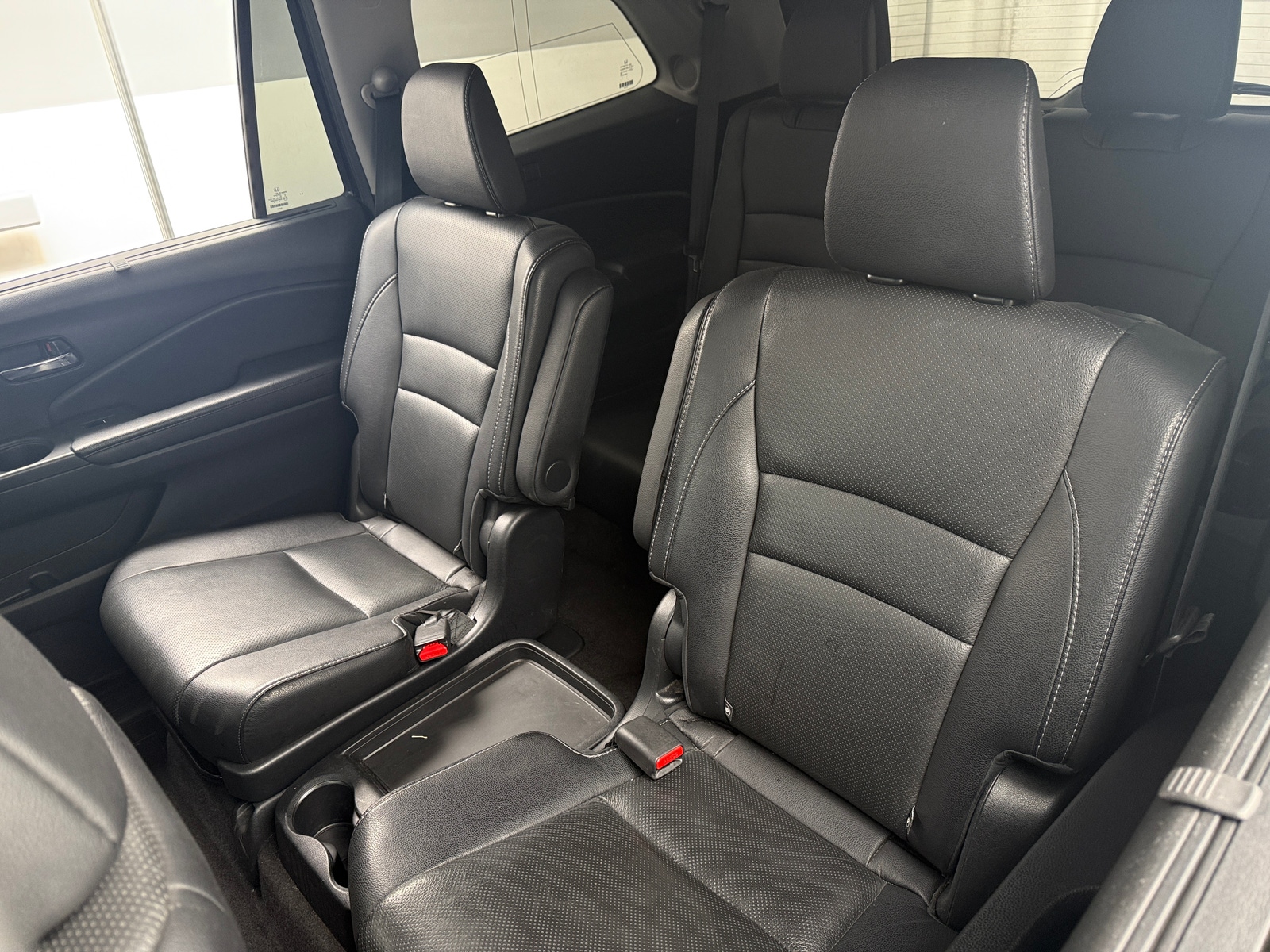 Thumbnail: 2017 Honda Pilot - 5