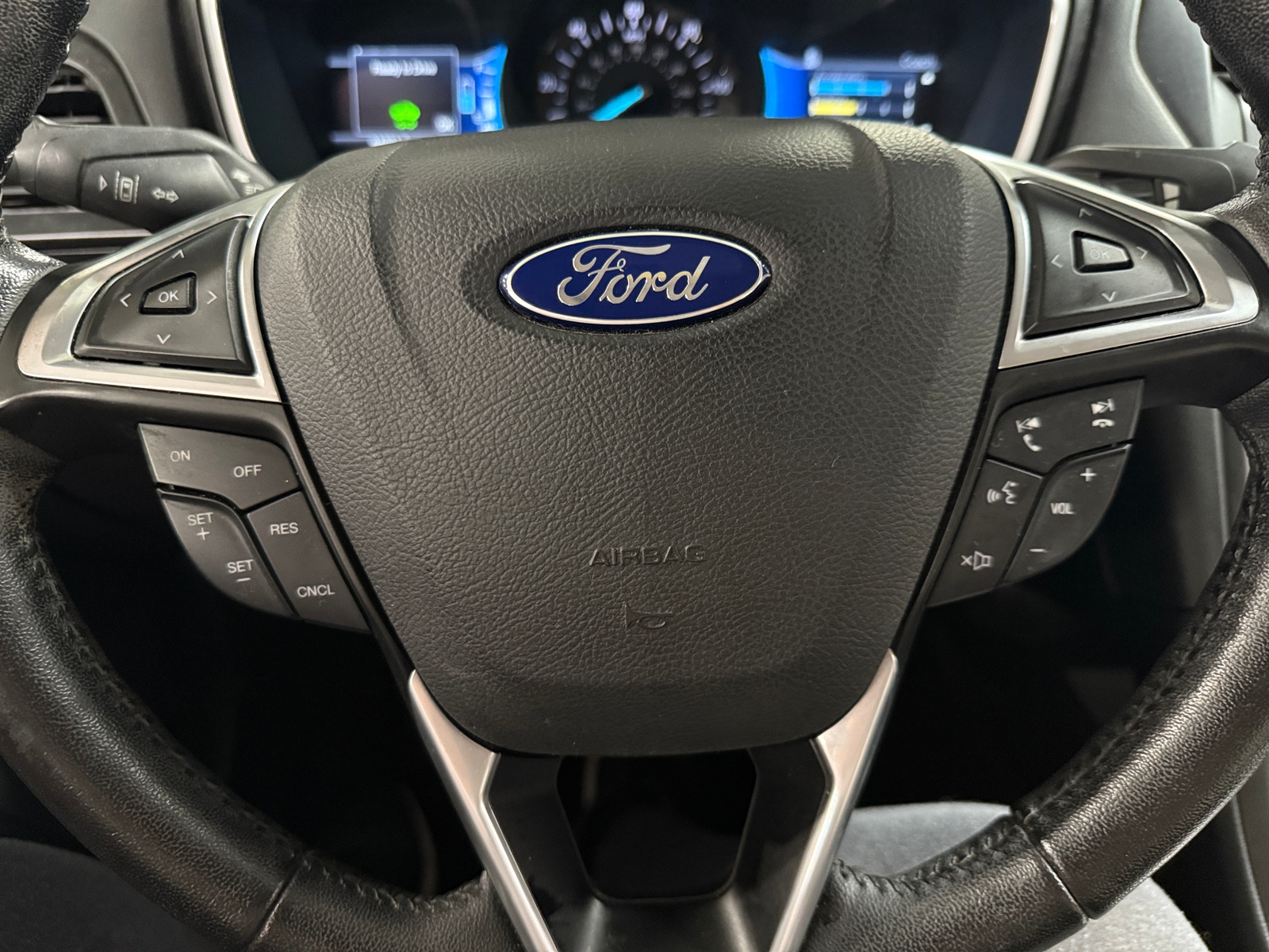Thumbnail: 2017 Ford Fusion - 4