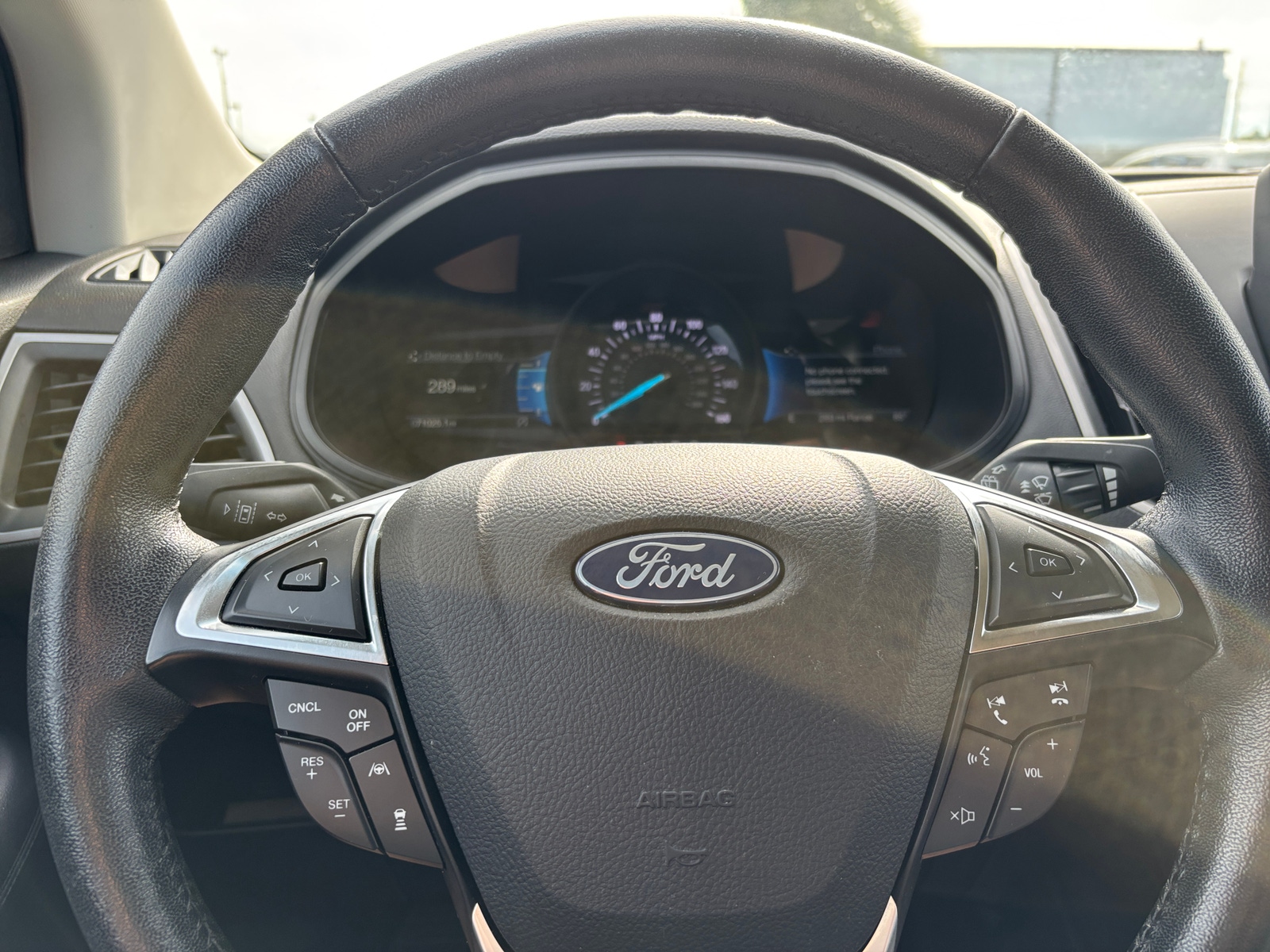 Thumbnail: 2022 Ford Edge - 5