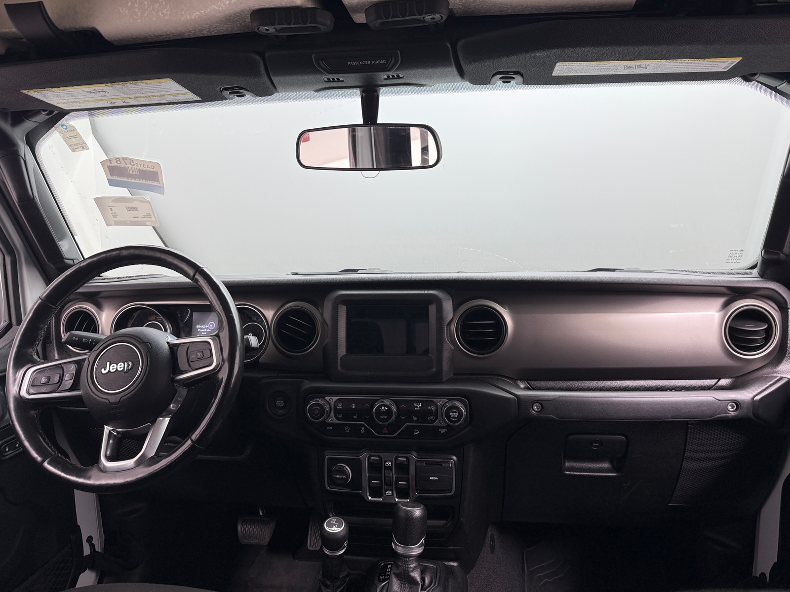 Thumbnail: 2020 Jeep Gladiator - 3