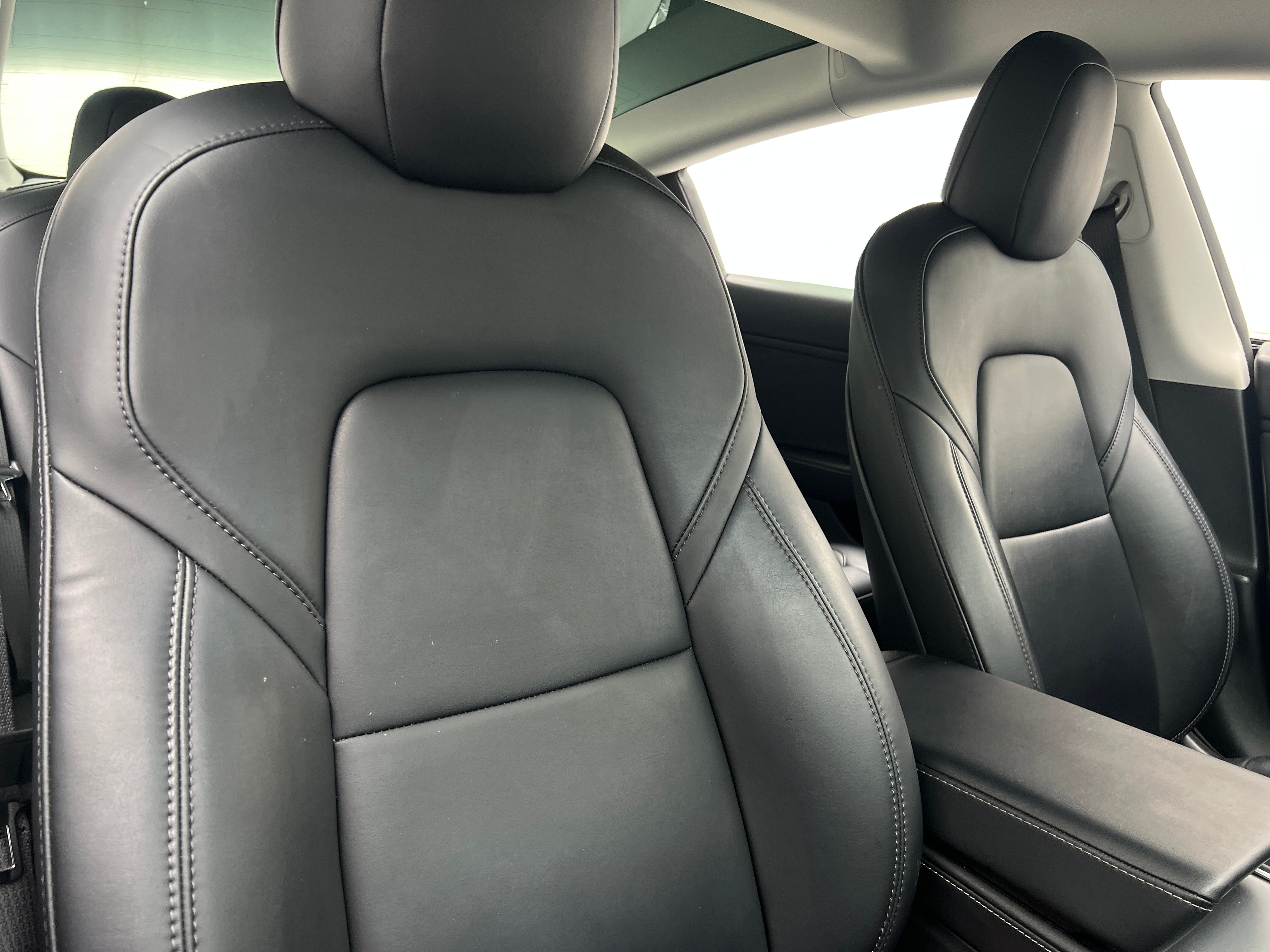 Used 2021 Tesla Model 3 Base with VIN 5YJ3E1EB8MF928323 for sale in Oak Creek, WI