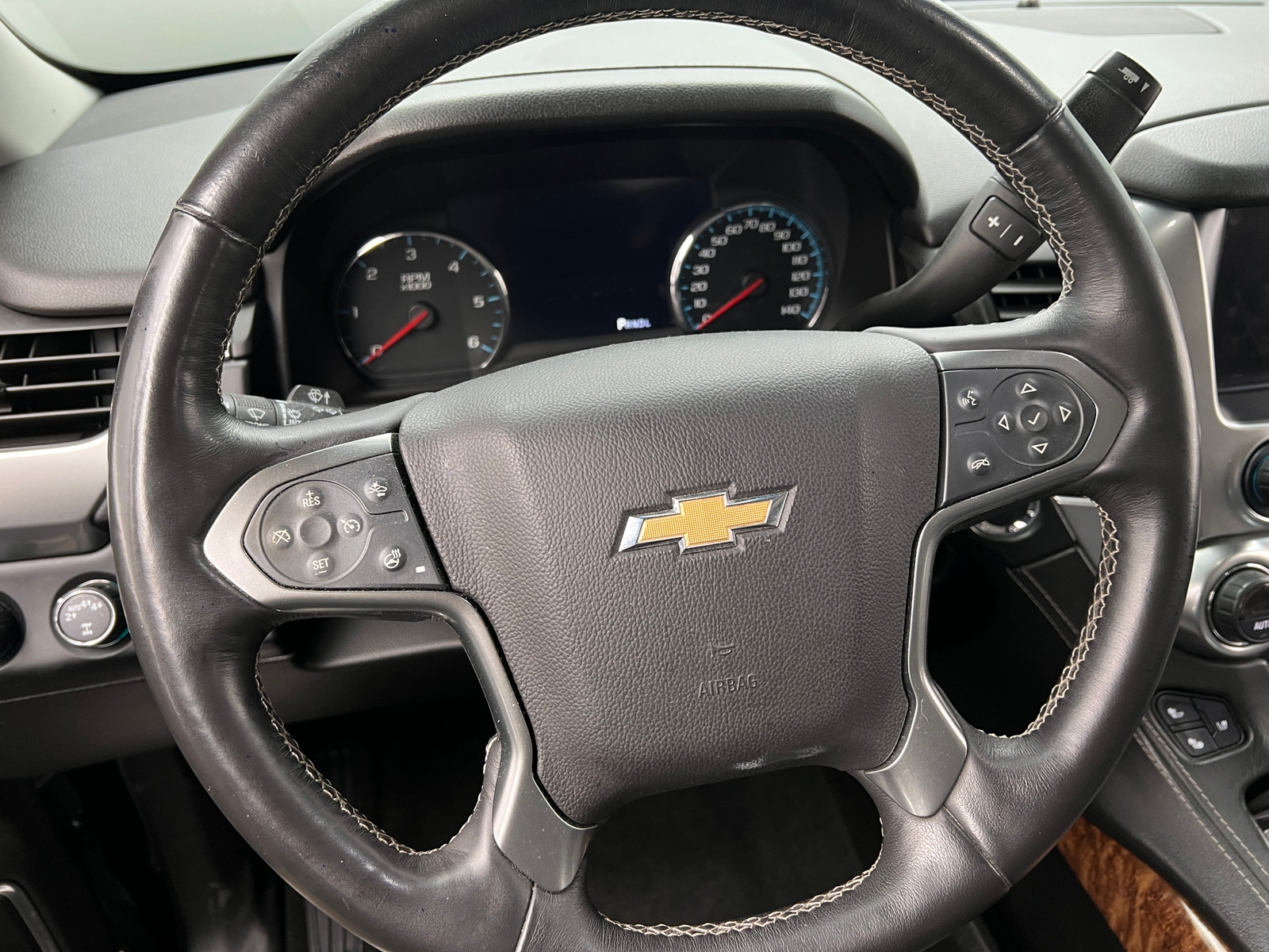 Thumbnail: 2017 Chevrolet Tahoe - 4