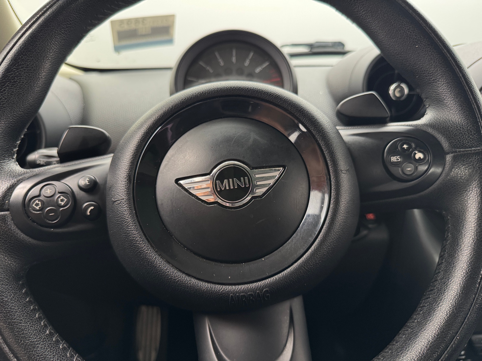 Thumbnail: 2015 MINI Cooper Paceman - 4