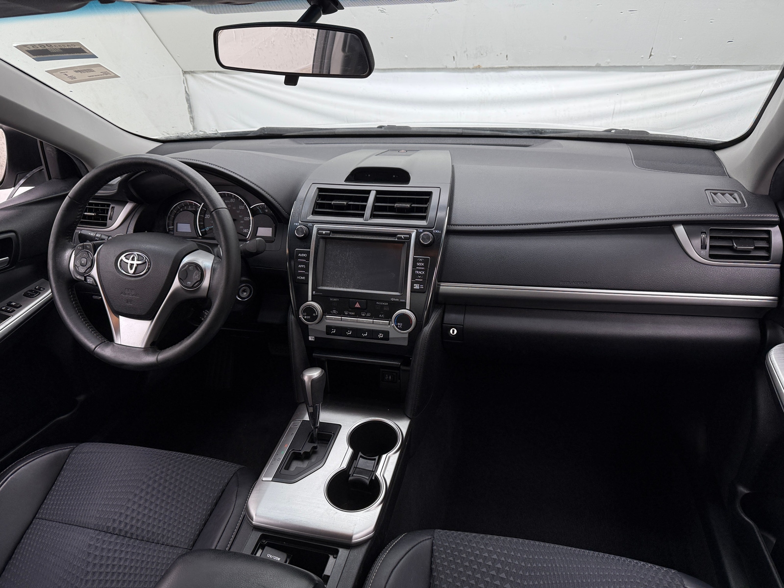 Thumbnail: 2014 Toyota Camry - 3