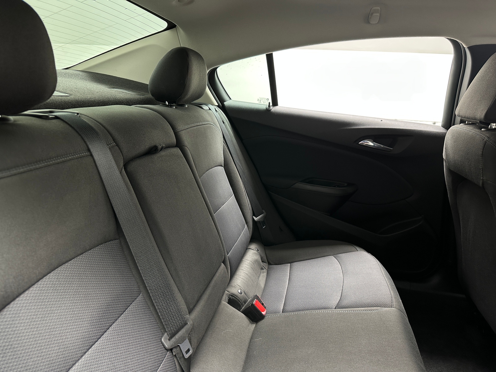Thumbnail: 2018 Chevrolet Cruze - 6