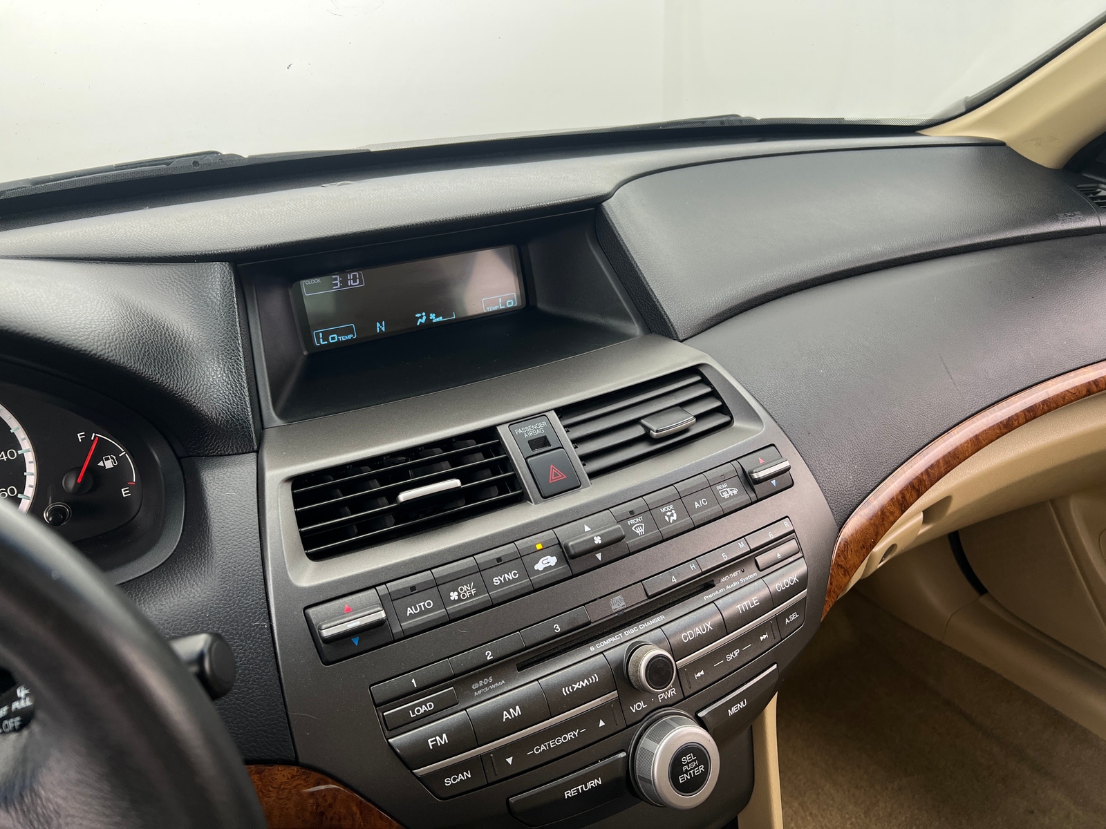 Thumbnail: 2012 Honda Accord - 3