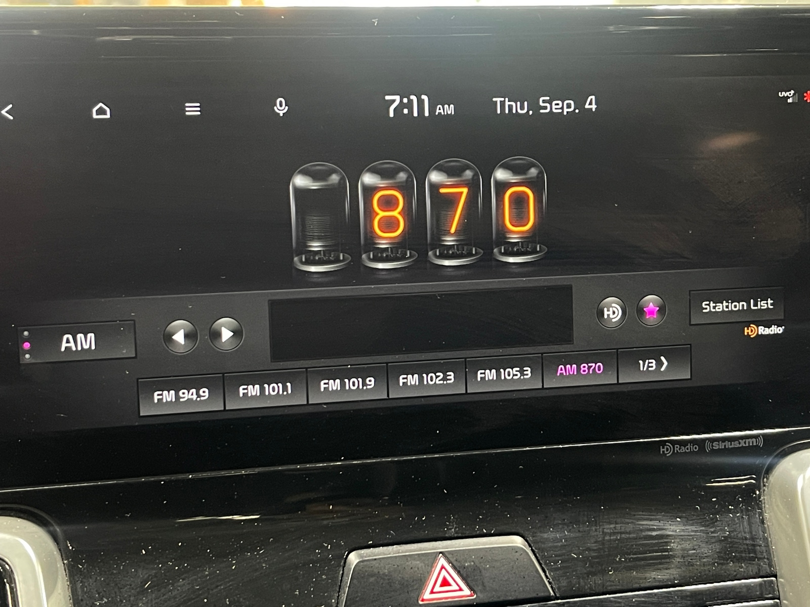 Thumbnail: 2022 Kia Sorento - 3